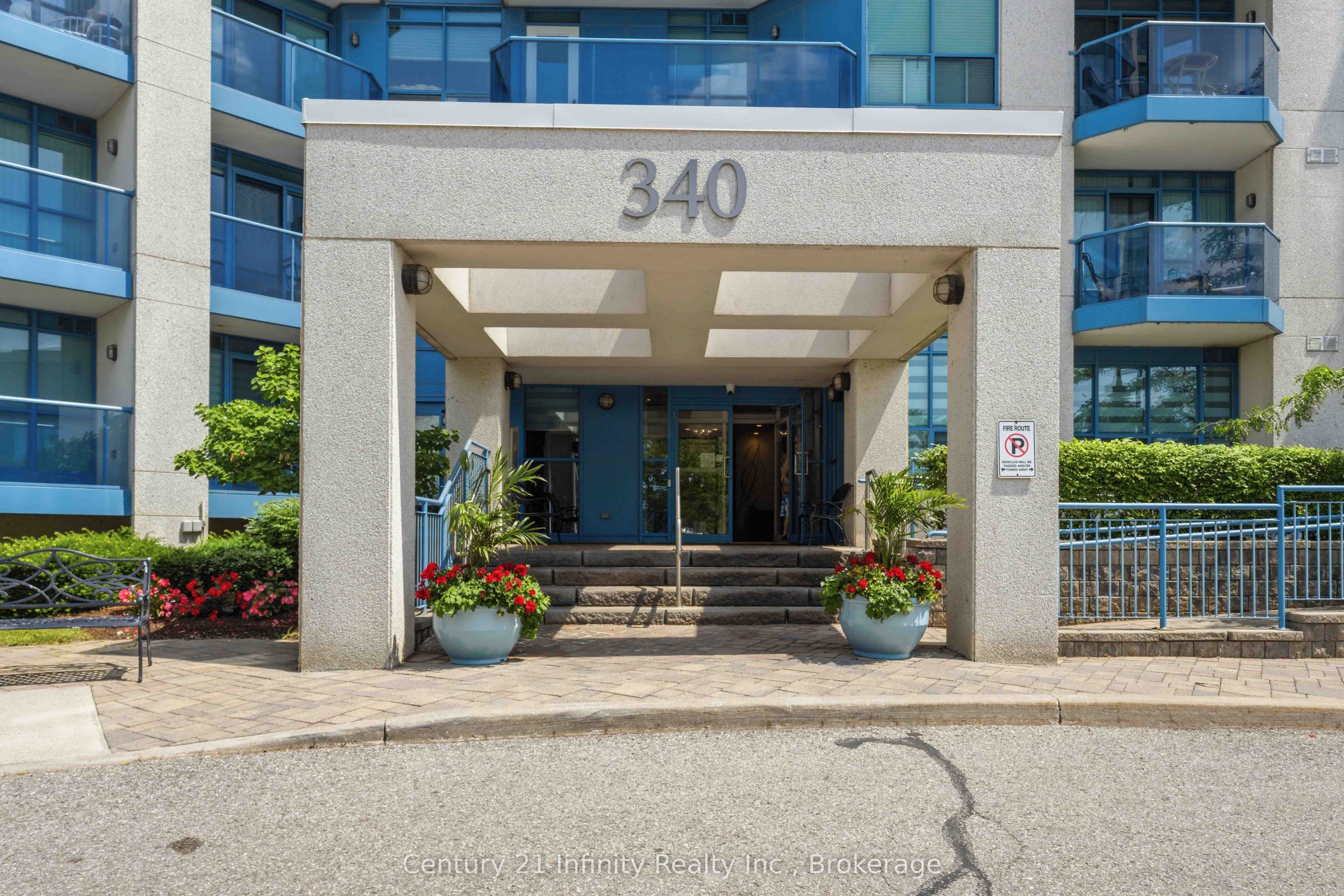 340 Watson Street W 510, Whitby, ON L1N 9G1 photo 2