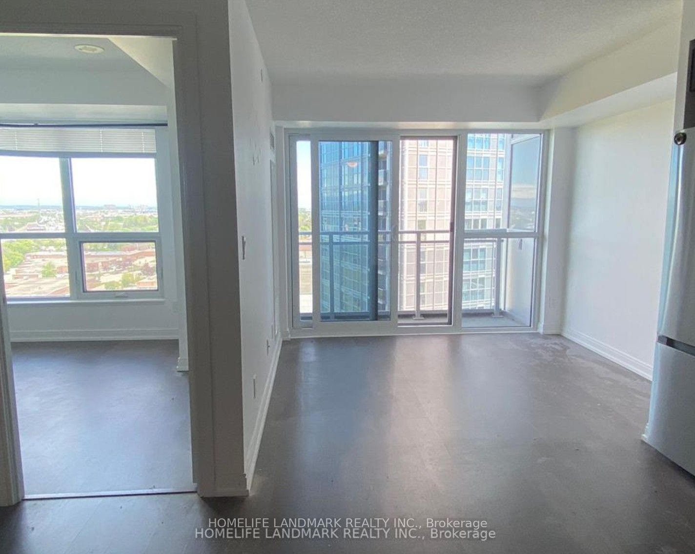 255 Village Green Square 1609, Toronto, ON M1S 0L7 photo 5