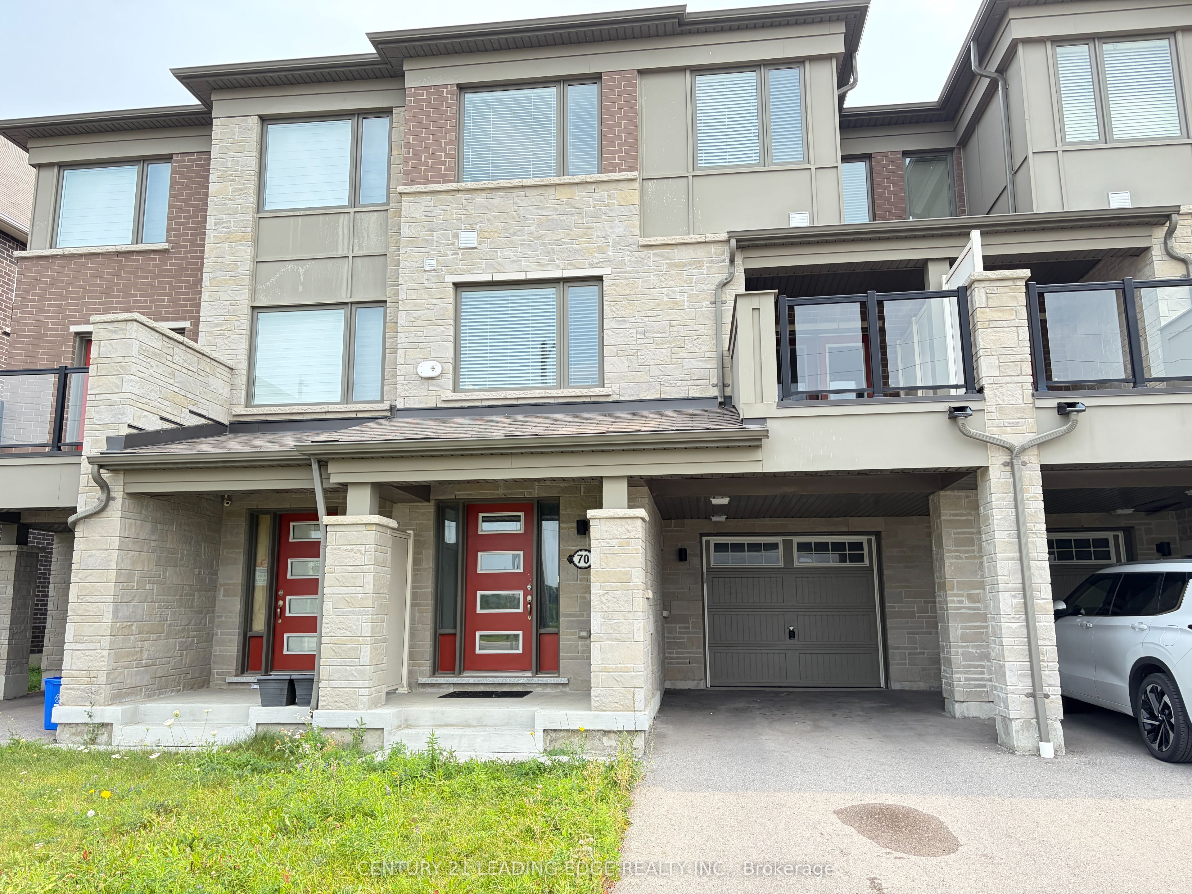 70 Lockyer Drive, Whitby, ON L1P 0M3