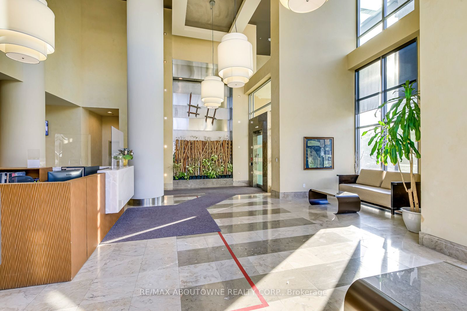 60 Brian Harrison Way 3107, Toronto, ON M1P 5J5 photo 4