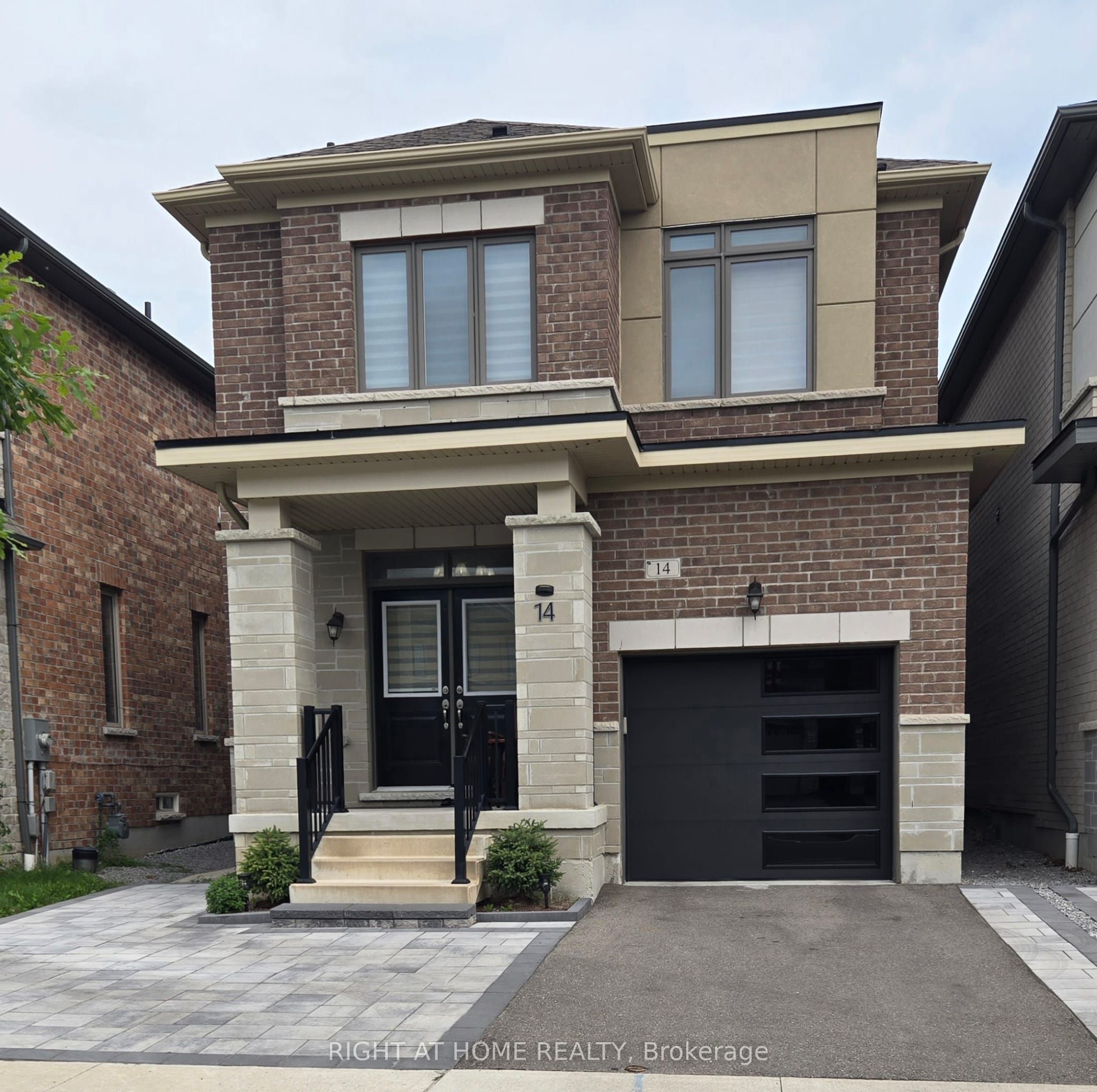 14 Ogston Crescent, Whitby, ON L1P 0G9