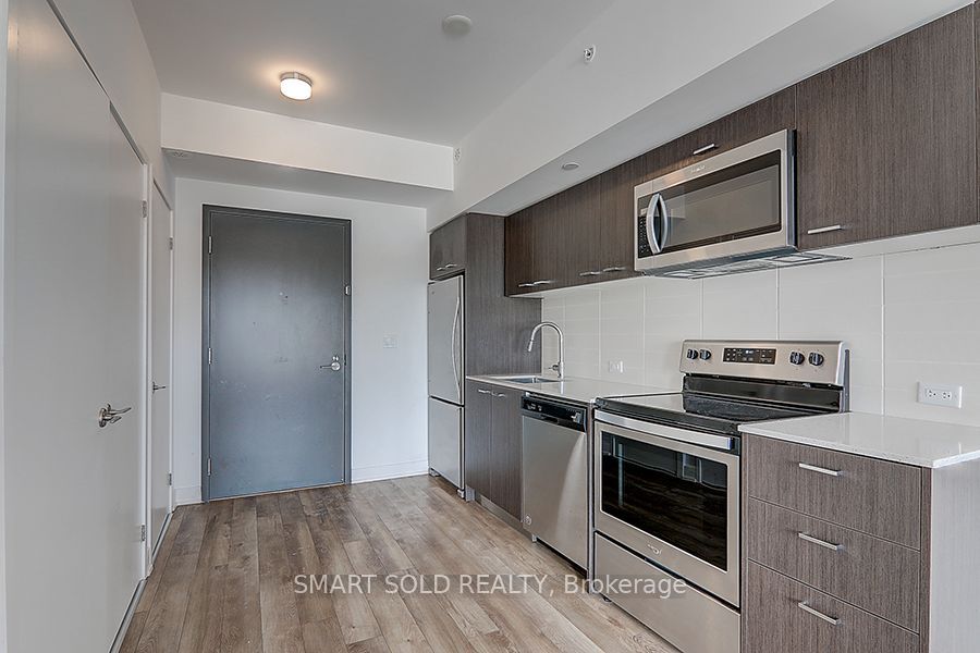 2100 Bridletowne Circle 306, Toronto, ON M1W 0A6 photo 4