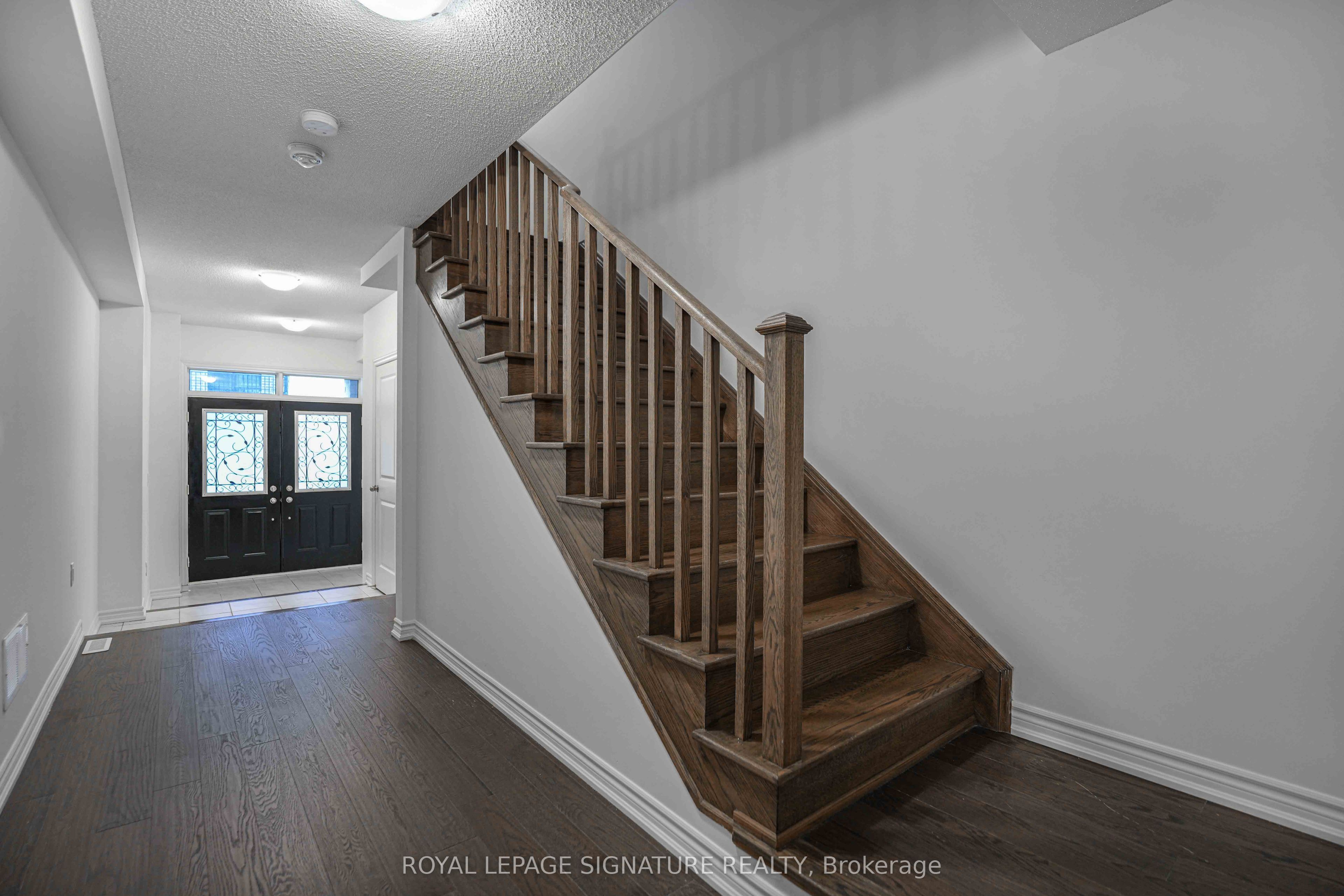 6 Ginno Lane, Ajax, ON L1S 0H3 photo 3