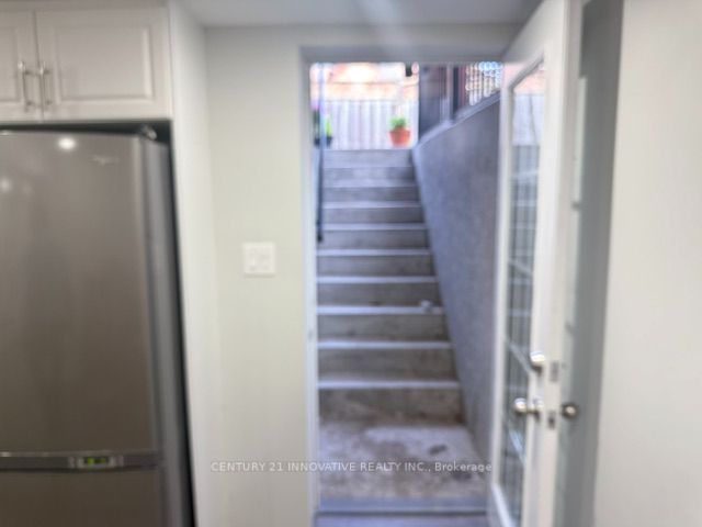 111 N Steppingstone Trail, Toronto, ON M1X 2B1 photo 2
