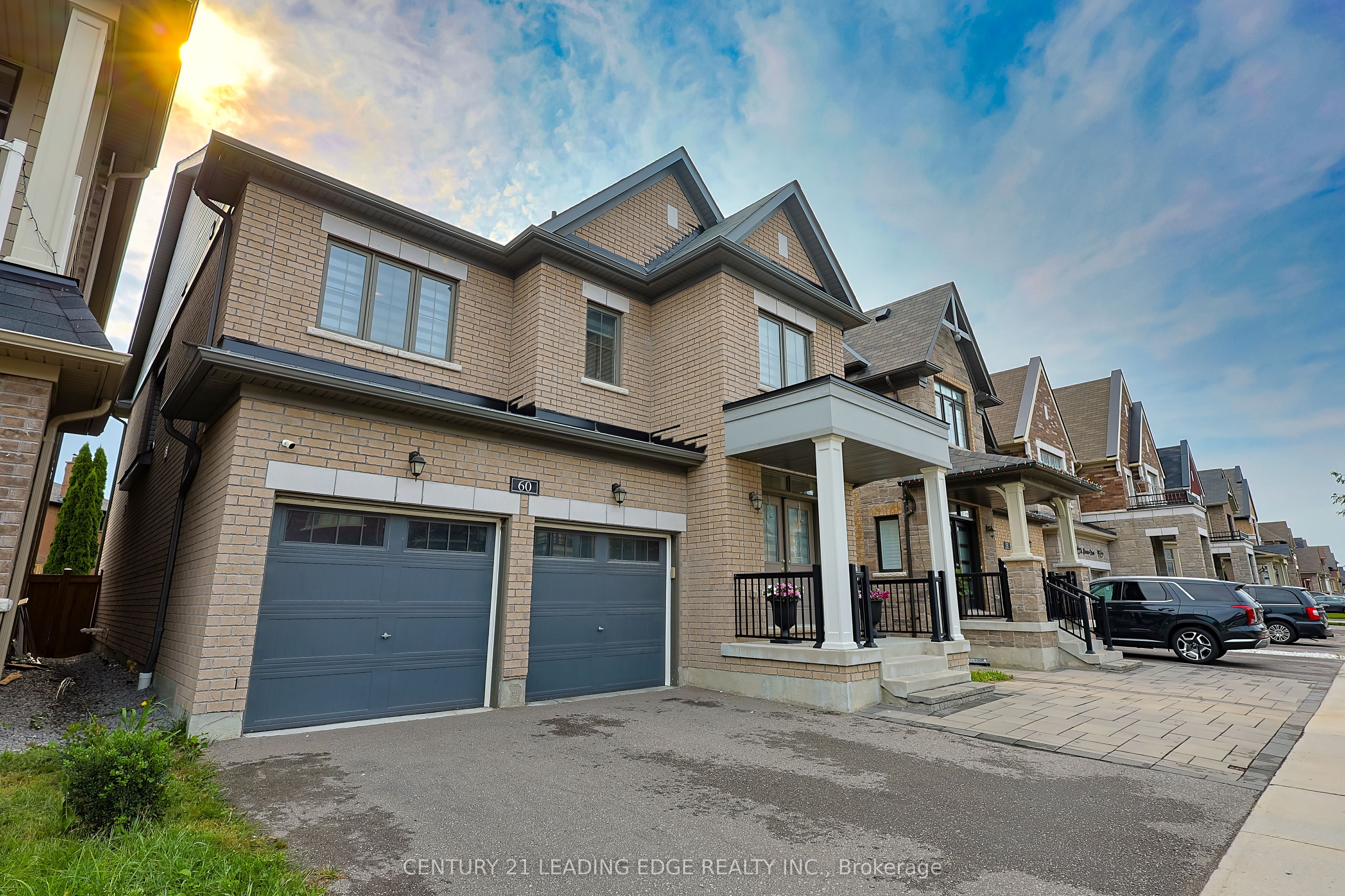 60 Bremner Street, Whitby, ON L1R 0P8 photo 2