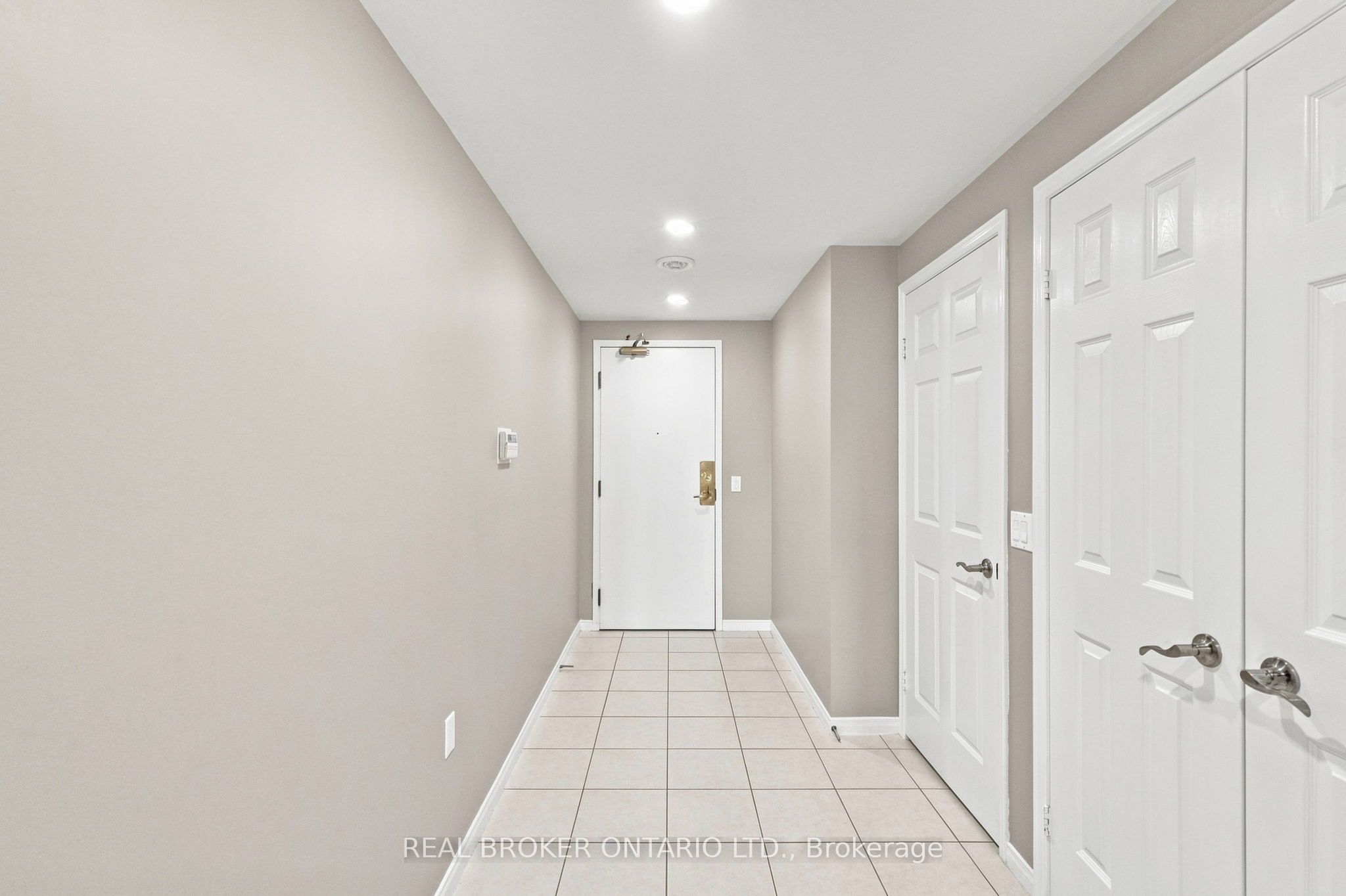 5001 Finch Avenue E 709, Toronto, ON M1S 5J9 photo 3