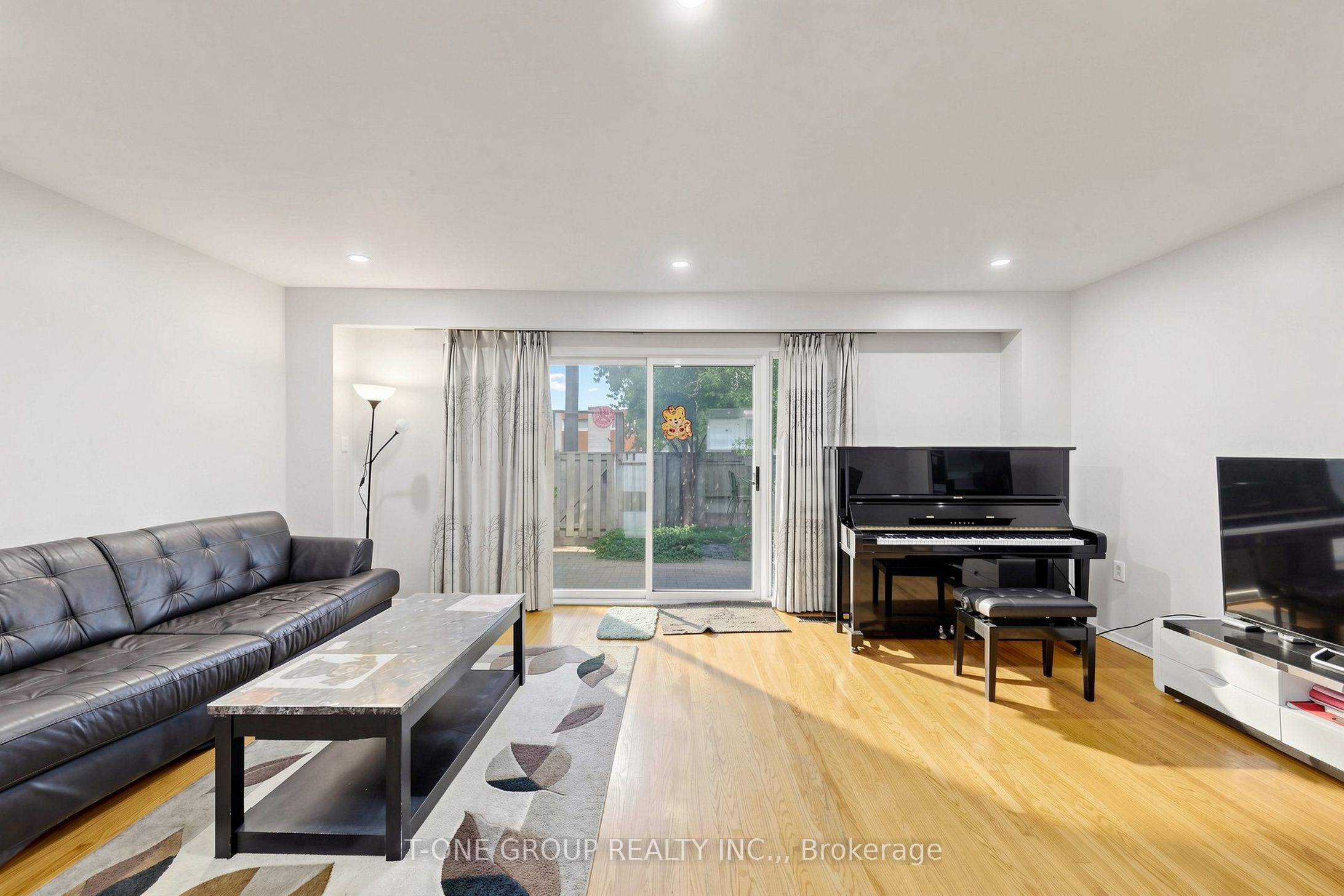 48 Bonis Avenue, Toronto, ON M1T 2V1 photo 5