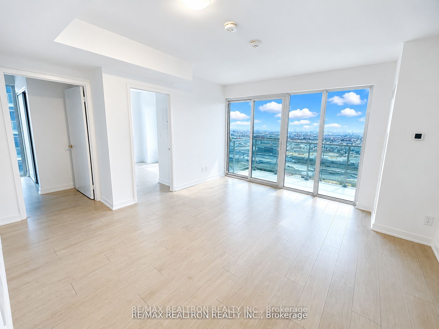 2031 Kennedy Road 1725, Toronto, ON M1T 3G2 photo 3