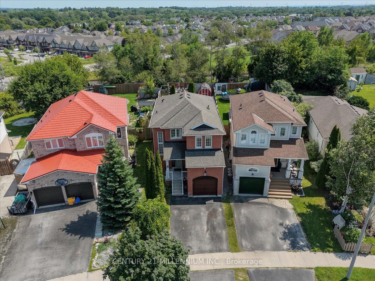 23 Eldad Drive, Clarington, ON L1C 5L1 photo 2
