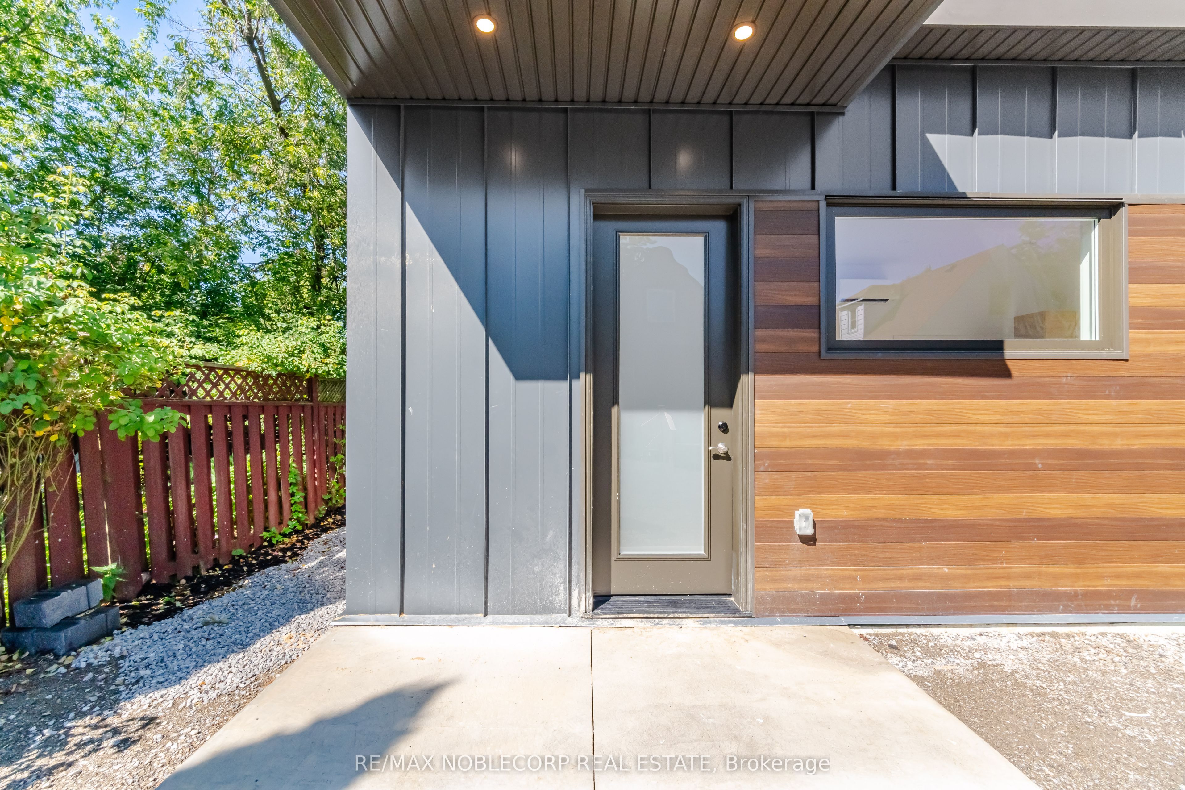 6 Evandale Road Garden Suite, Toronto, ON M1L 3S1 photo 3