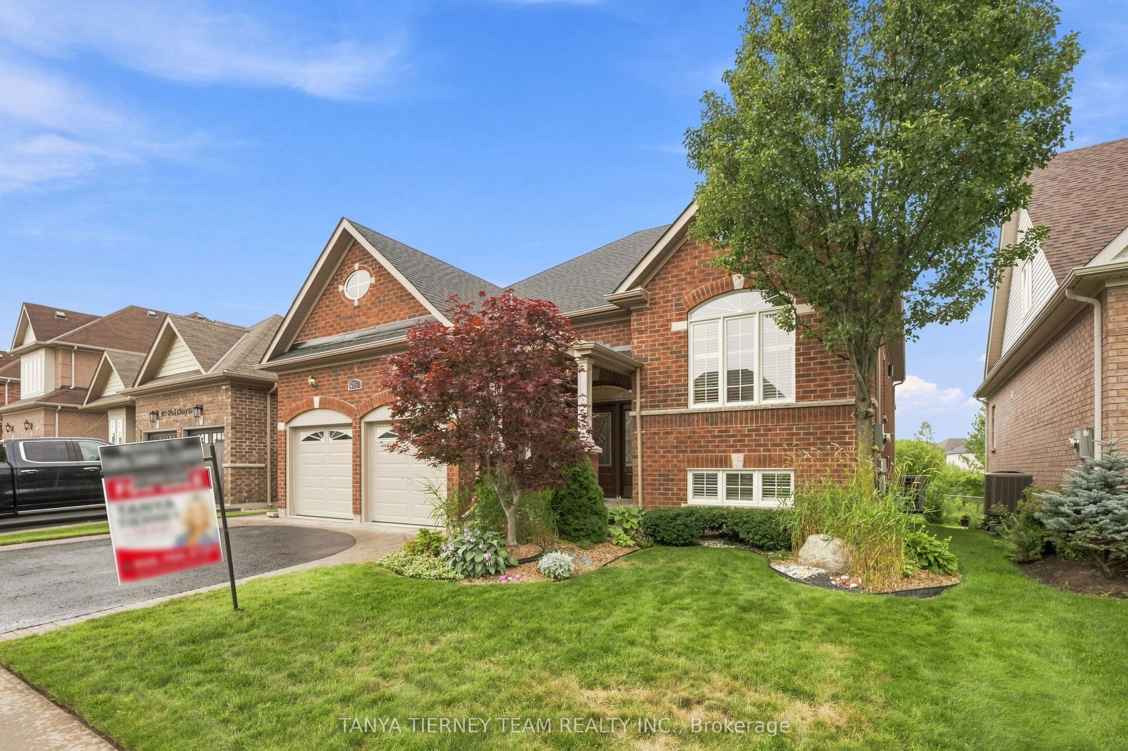 915 Black Cherry Drive, Oshawa, ON L1K 0P6 photo 3
