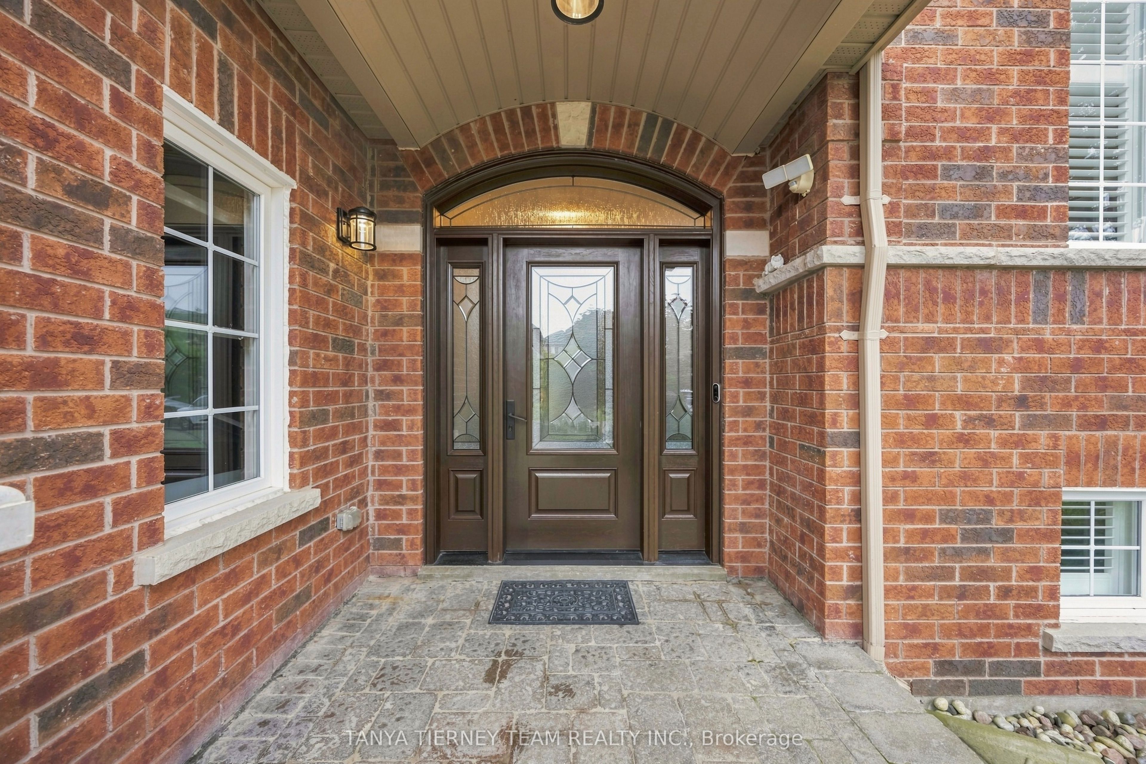 915 Black Cherry Drive, Oshawa, ON L1K 0P6 photo 4