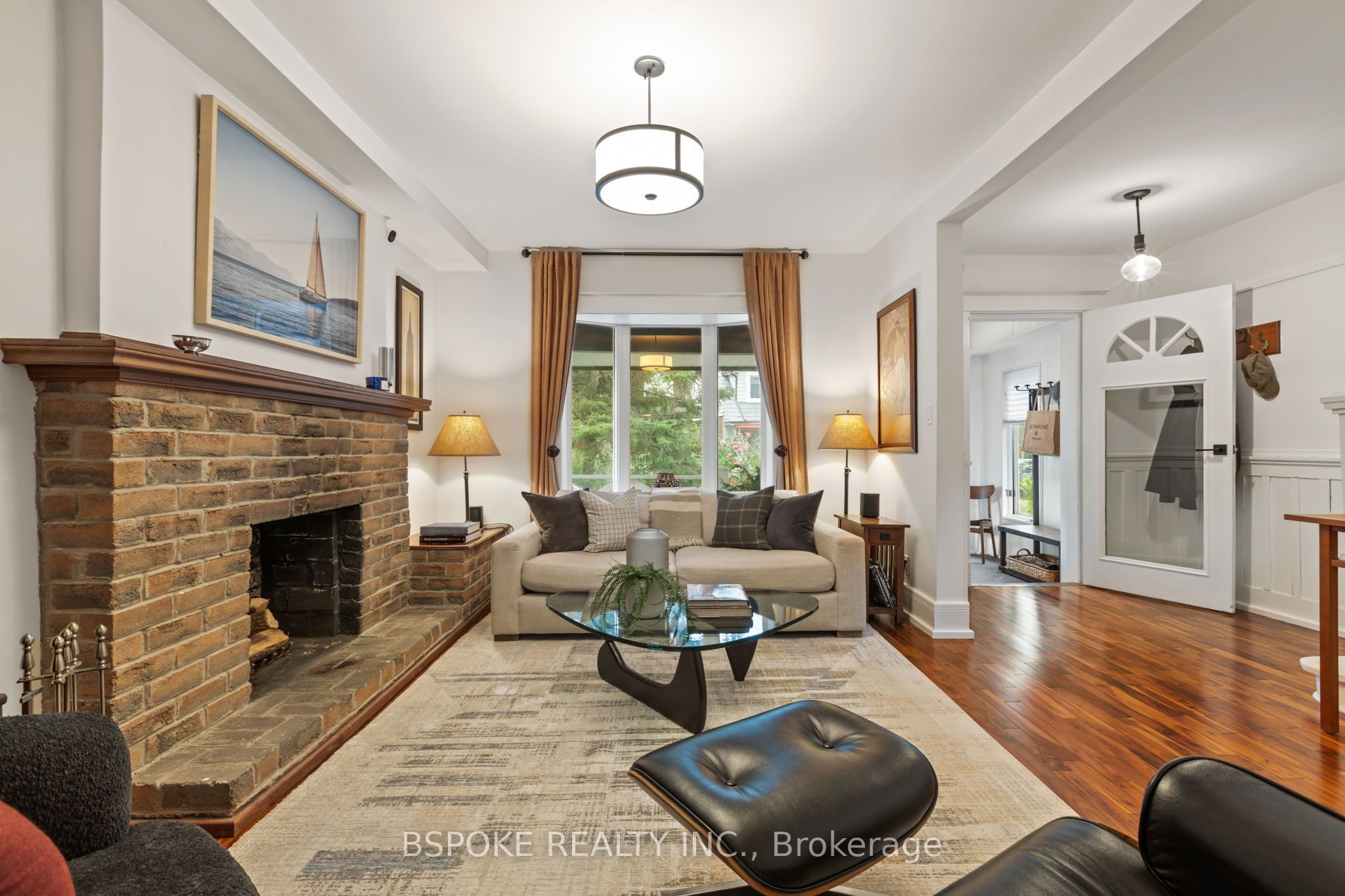 126 Oakcrest Avenue, Toronto, ON M4C 1B9