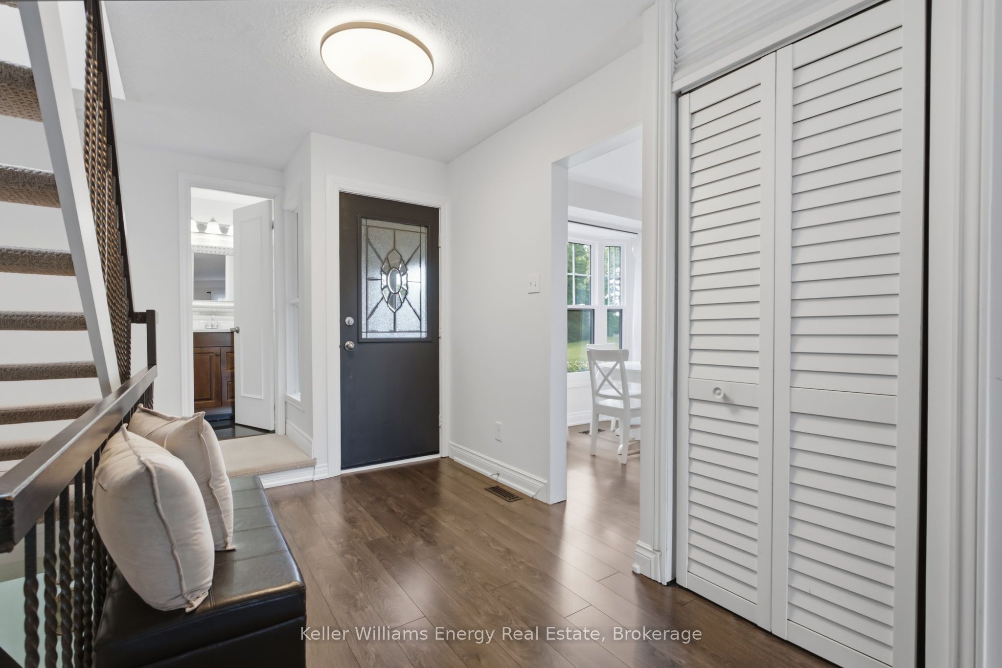 25 Habitant Crescent, Whitby, ON L1P 1E1 photo 5