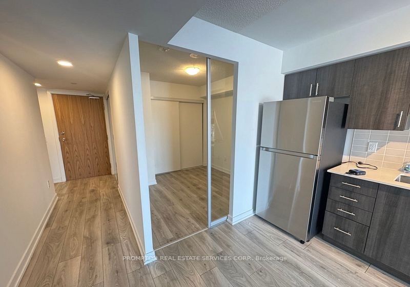 1455 Celebration Drive 512, Pickering, ON L1W 0C3 photo 4