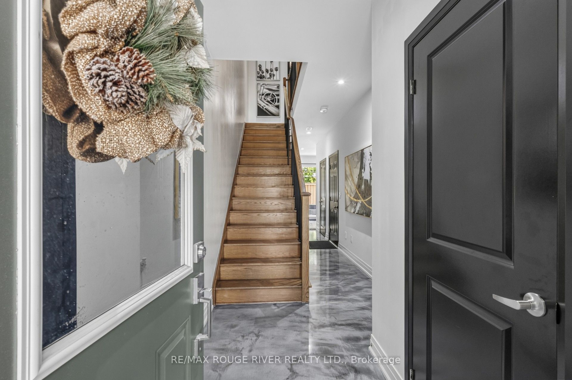 24 Waterside Way, Whitby, ON L1N 0N1 photo 3