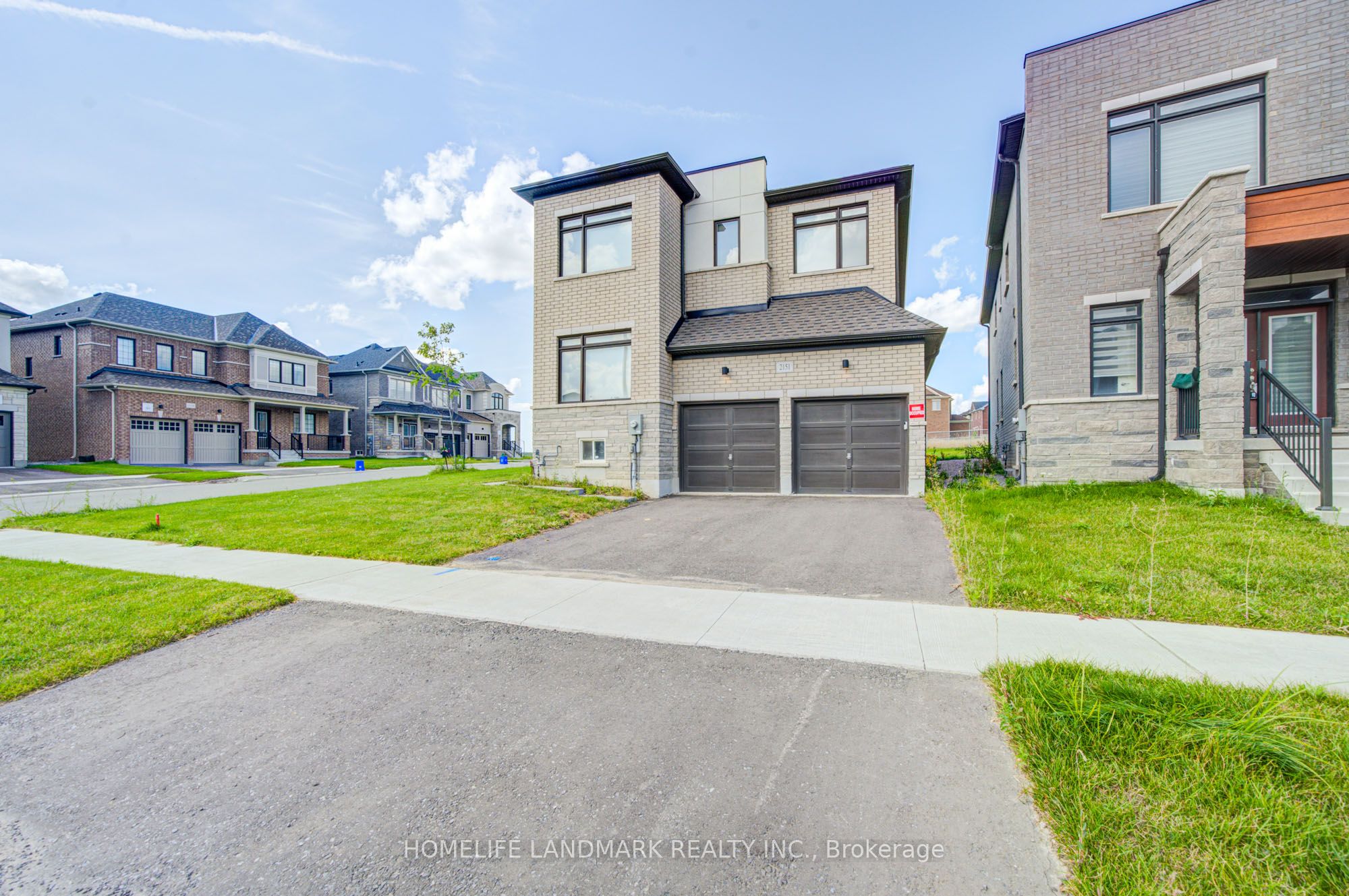 2151 Binbrook Drive, Oshawa, ON L1L 0W6