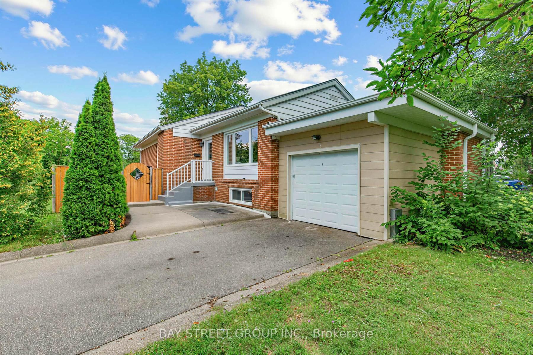 47 Haileybury Drive, Toronto, ON M1K 4X7