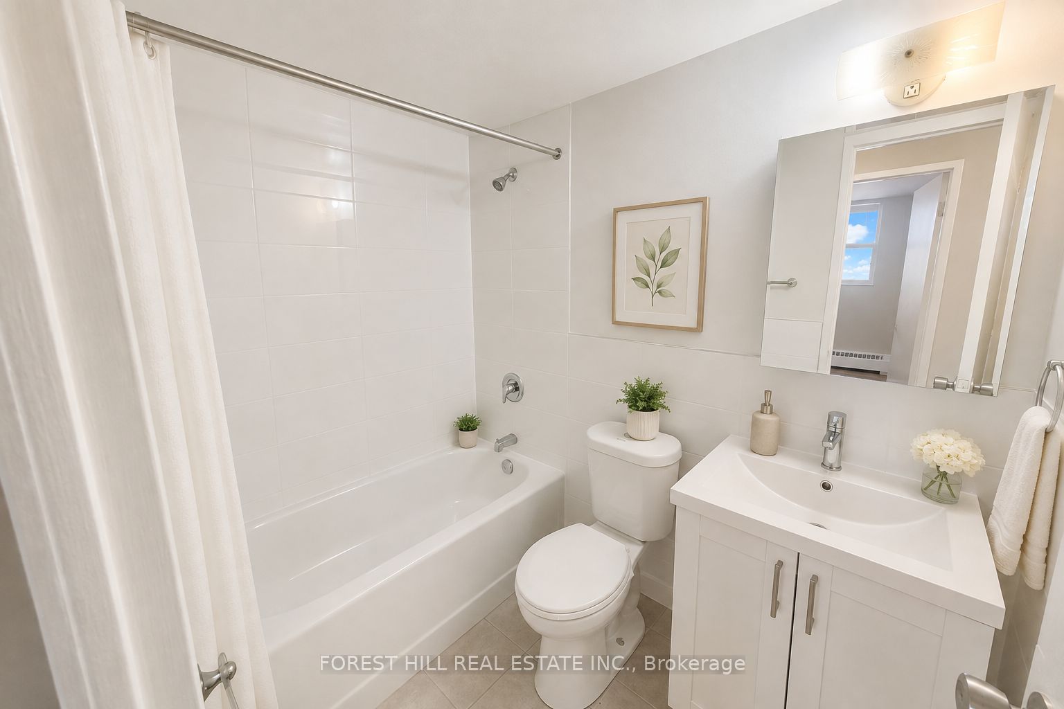 165 Barrington Avenue 301, Toronto, ON M2C 5N1 photo 4