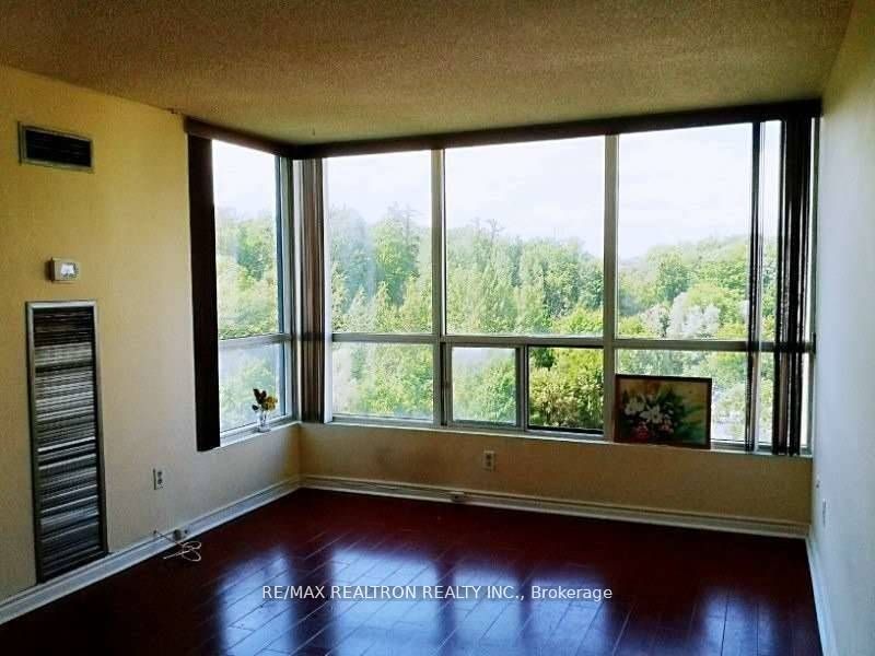 3050 Ellesmere Road 1215, Toronto, ON M1E 5E6 photo 5