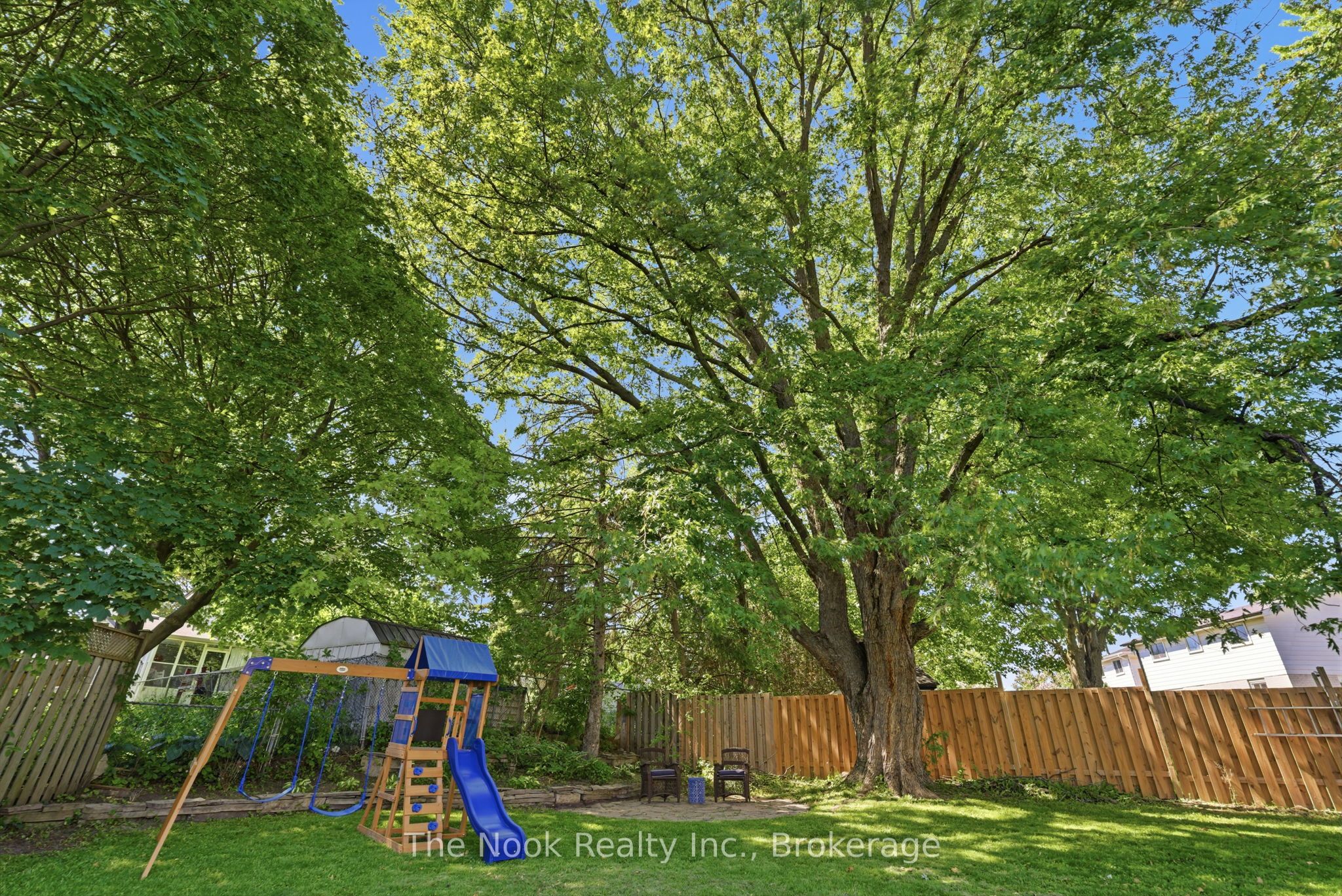 30 Deerpark Crescent, Clarington, ON L1C 3M3 photo 4