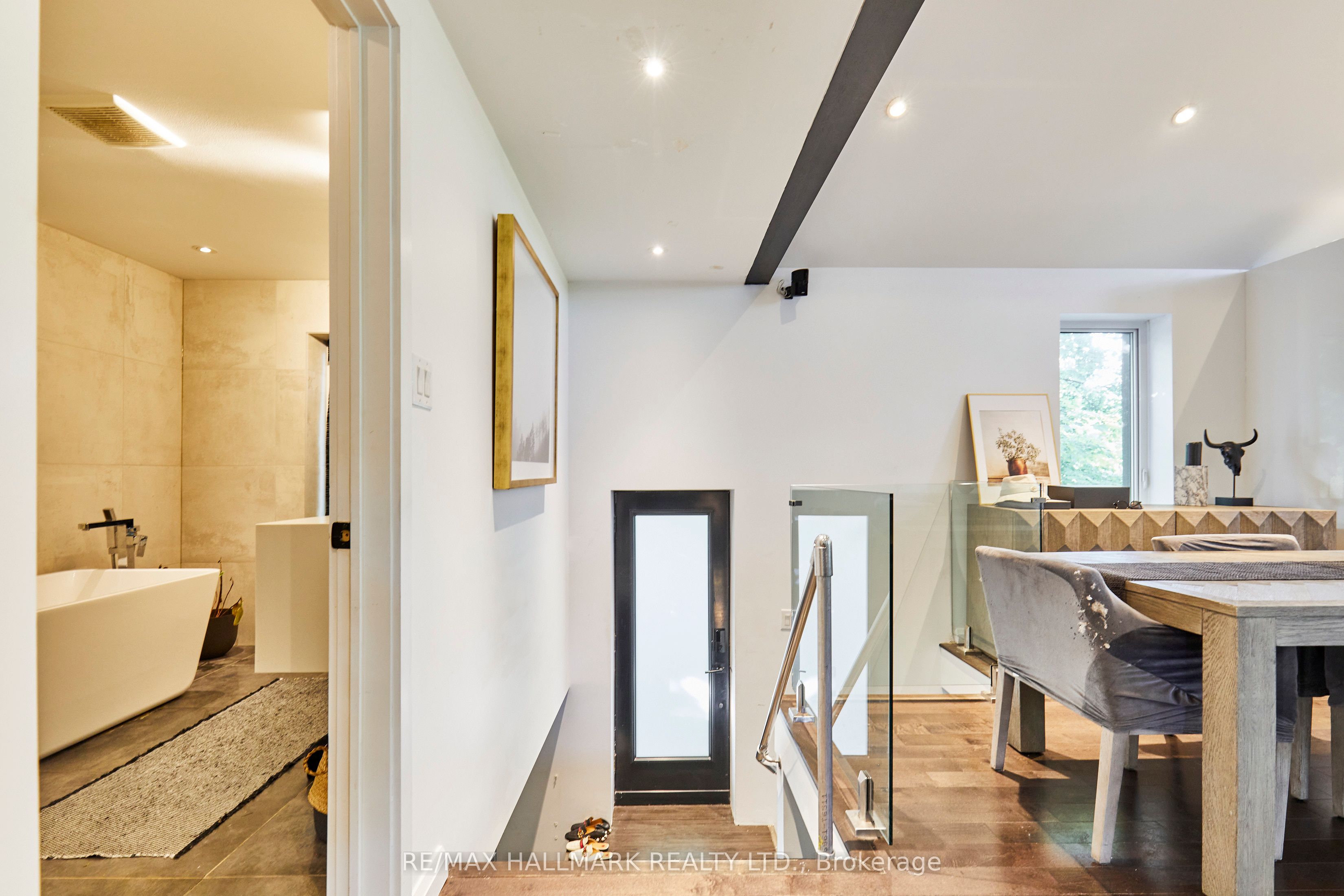 72 Sunnypoint Crescent, Toronto, ON M1M 1B9 photo 5