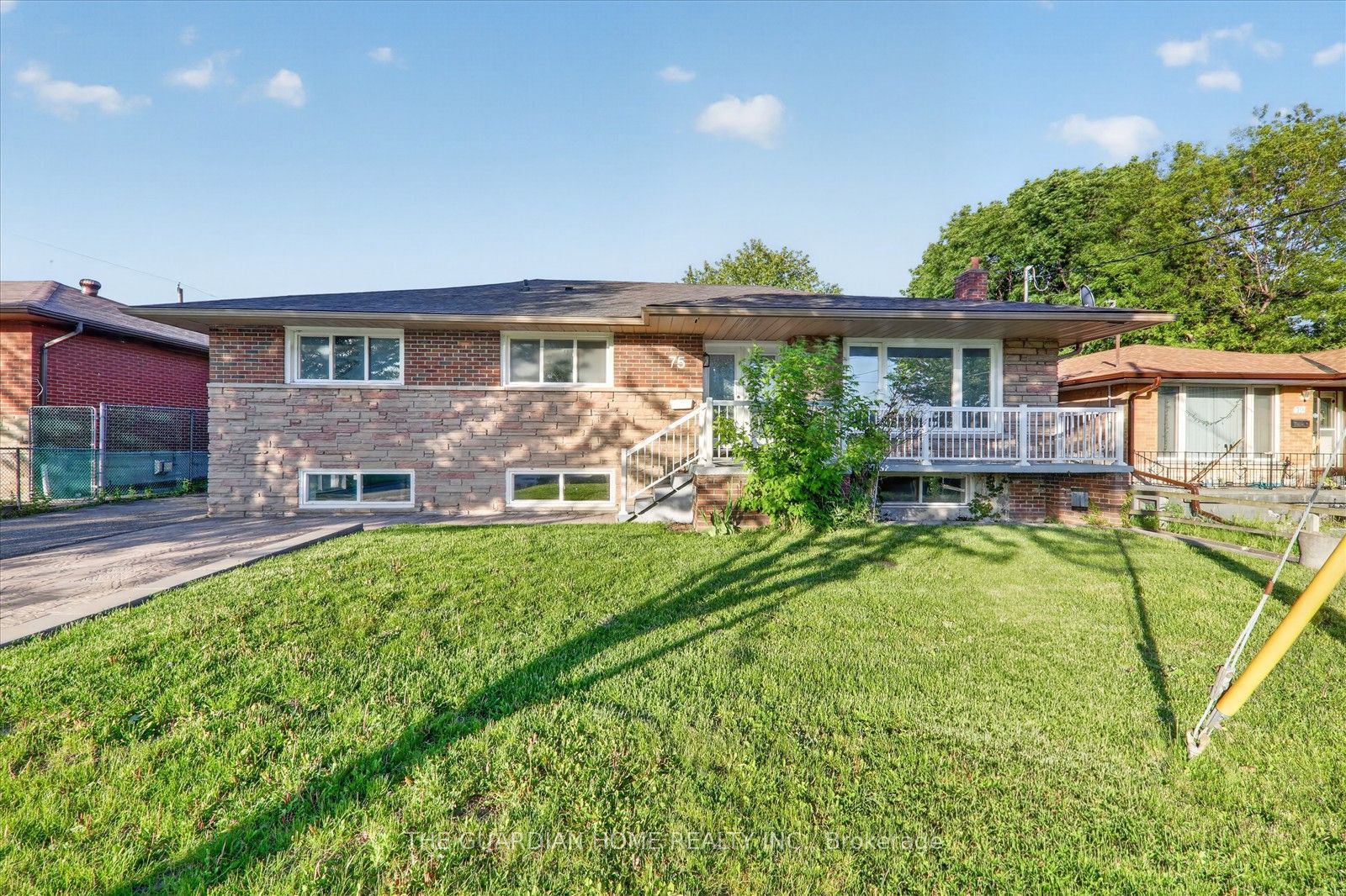 75 Durham Street Bsmt, Oshawa, ON L1J 5P6