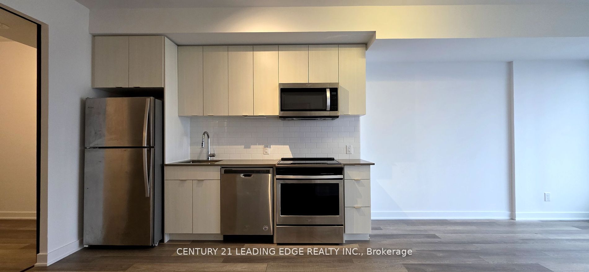 2799 Kingston Road 610, Toronto, ON M1M 0E3 photo 3