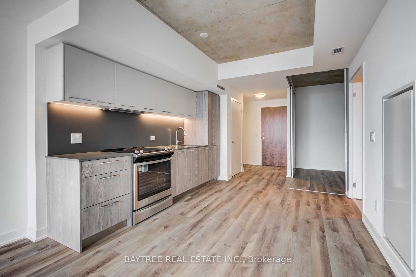 30 Baseball Place 322, Toronto, ON M4M 0E8 photo 4