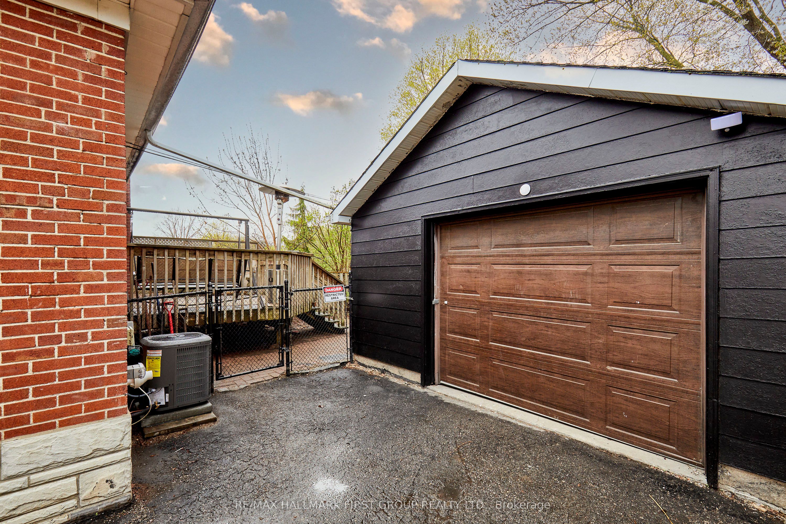 295 Baldwin Street, Oshawa, ON L1H 6H5 photo 4
