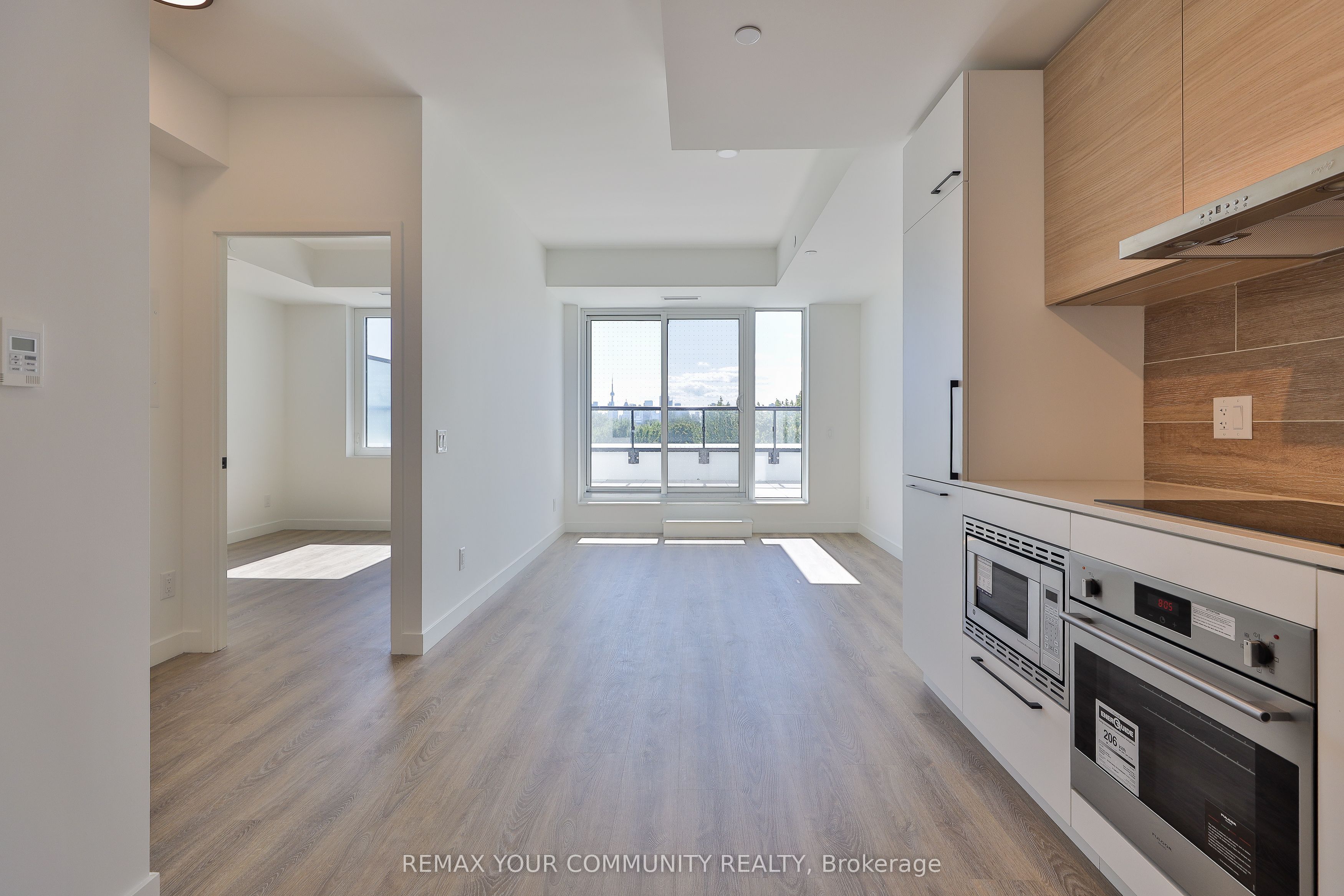 1050 Eastern Avenue 514, Toronto, ON M4L 0B7