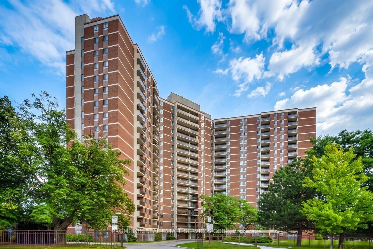 121 Trudelle Drive 104, Toronto, ON M1J 3K4