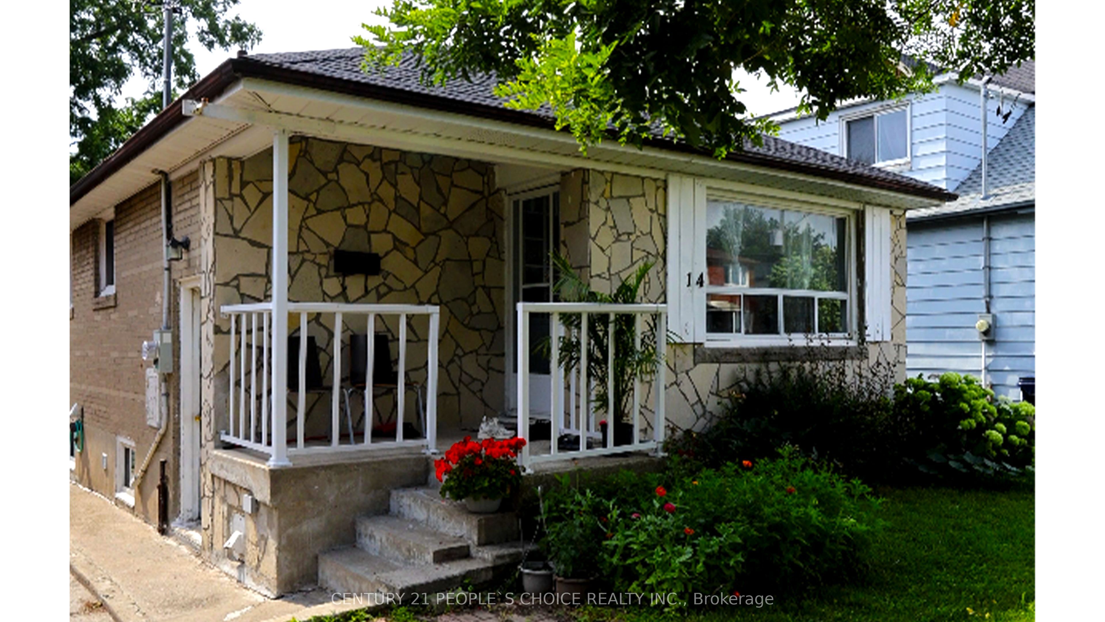 14 North Bonnington Avenue, Toronto, ON M1K 1X2 photo 2