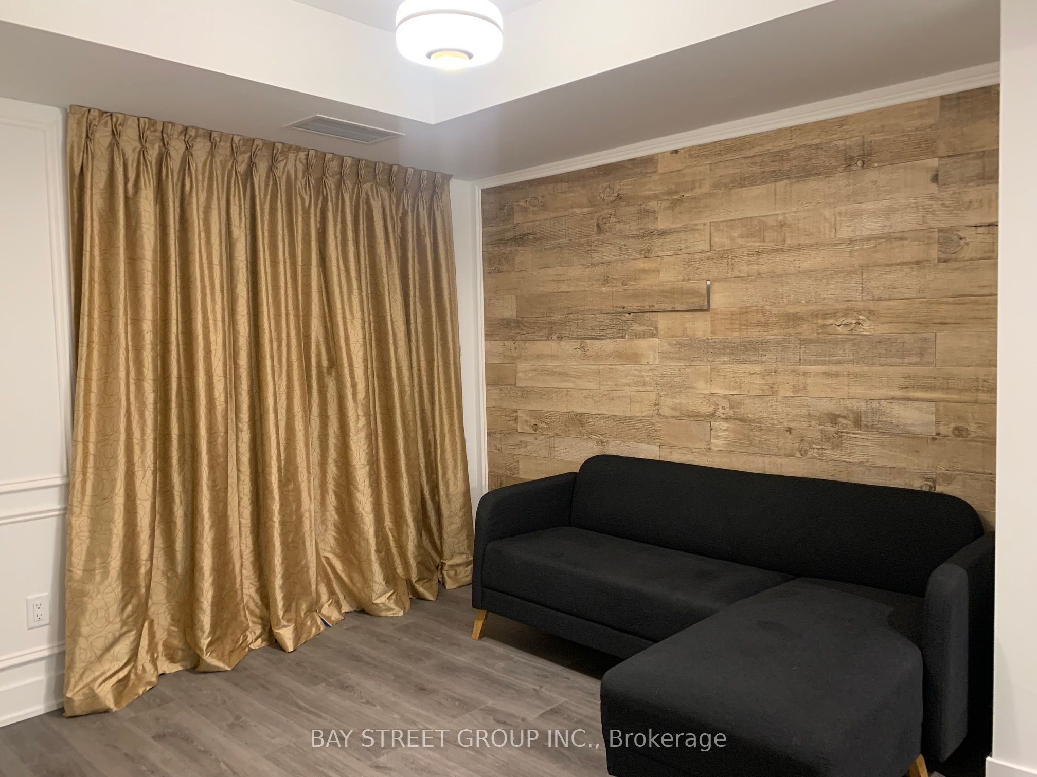 2545 Simcoe Street N 2520, Oshawa, ON L1L 0W3