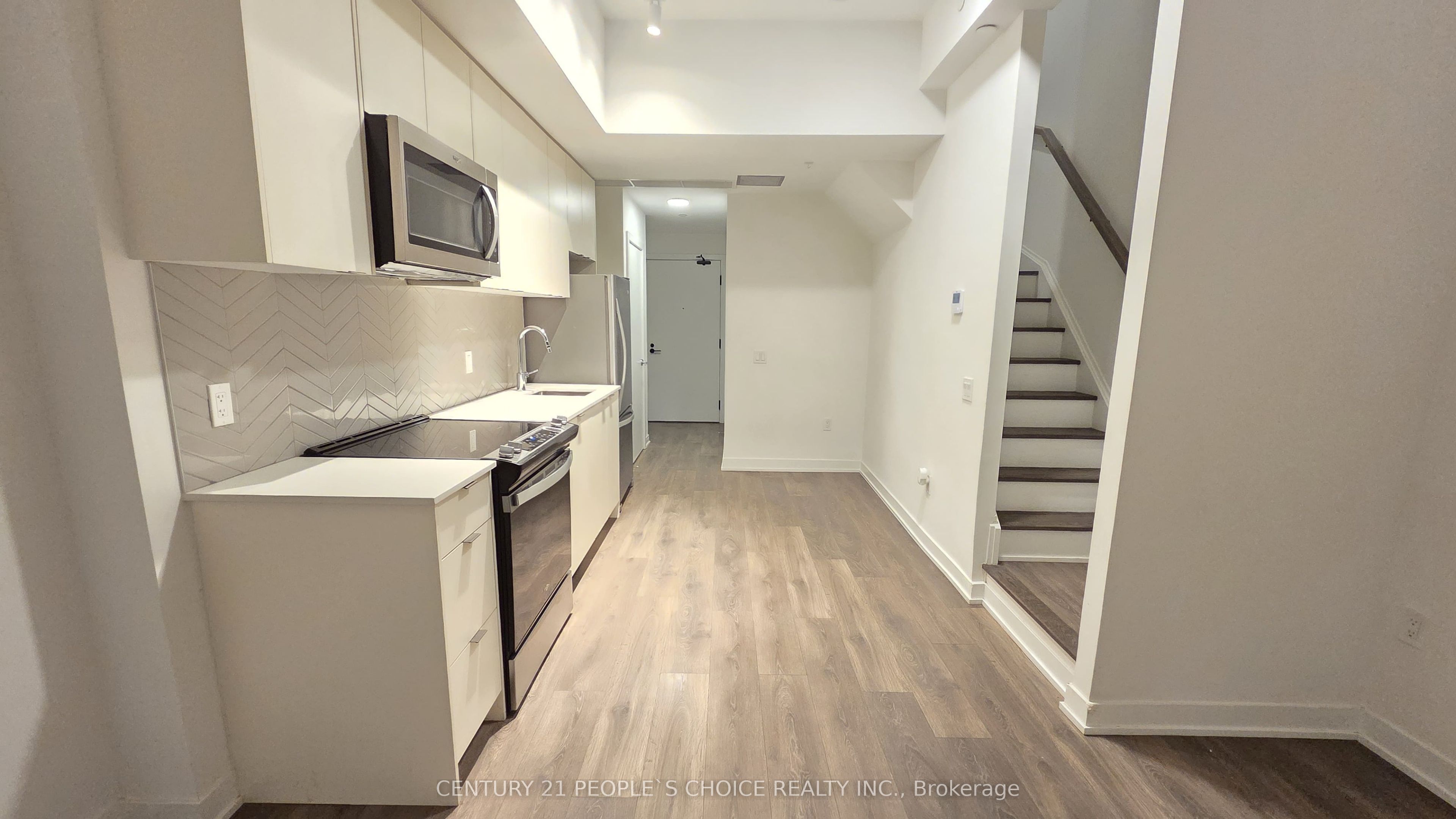 1604 Charles Street 107, Whitby, ON L1N 0P2 photo 4