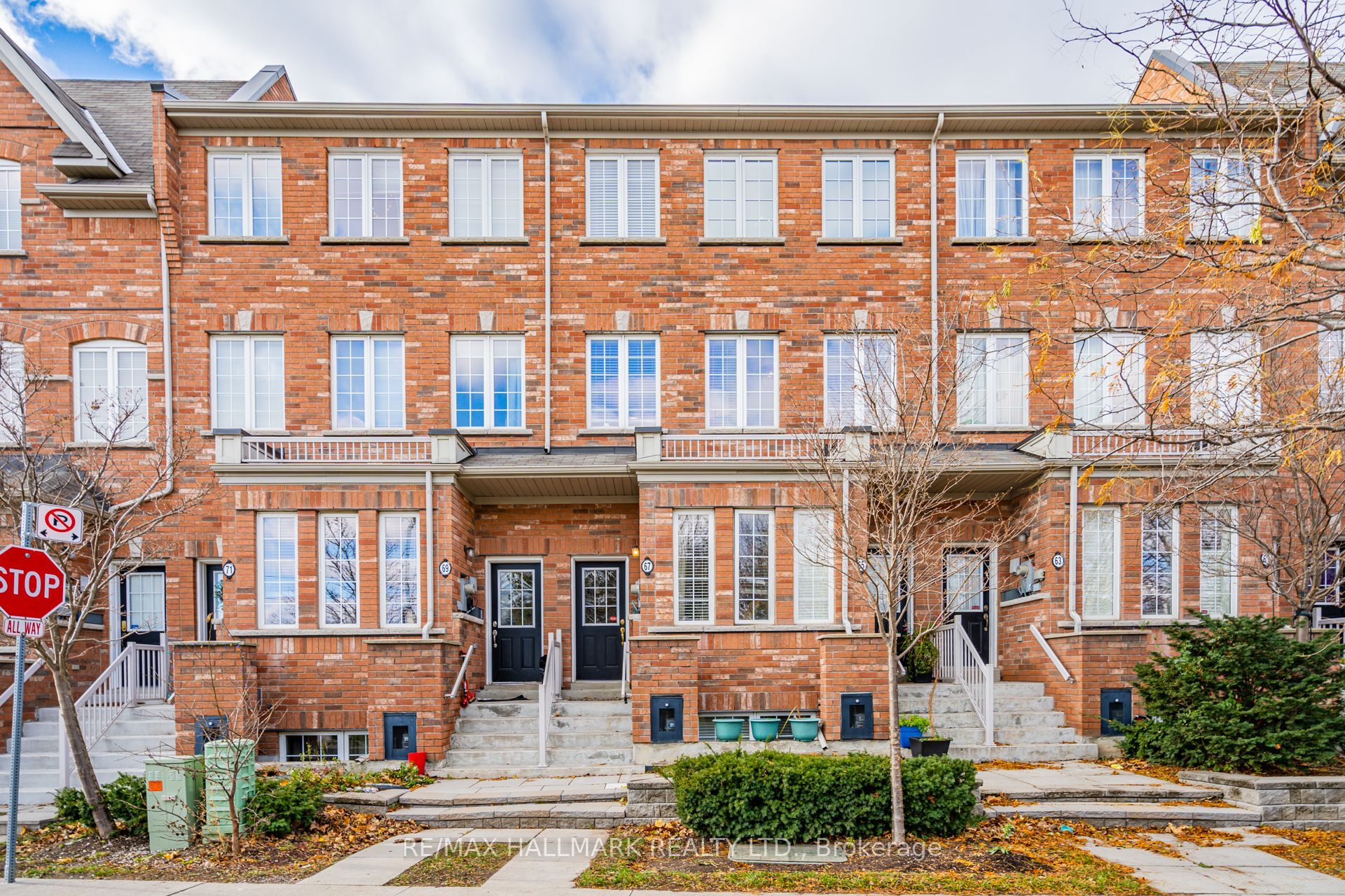 67 Enroutes Street, Toronto, ON M4E 0A3