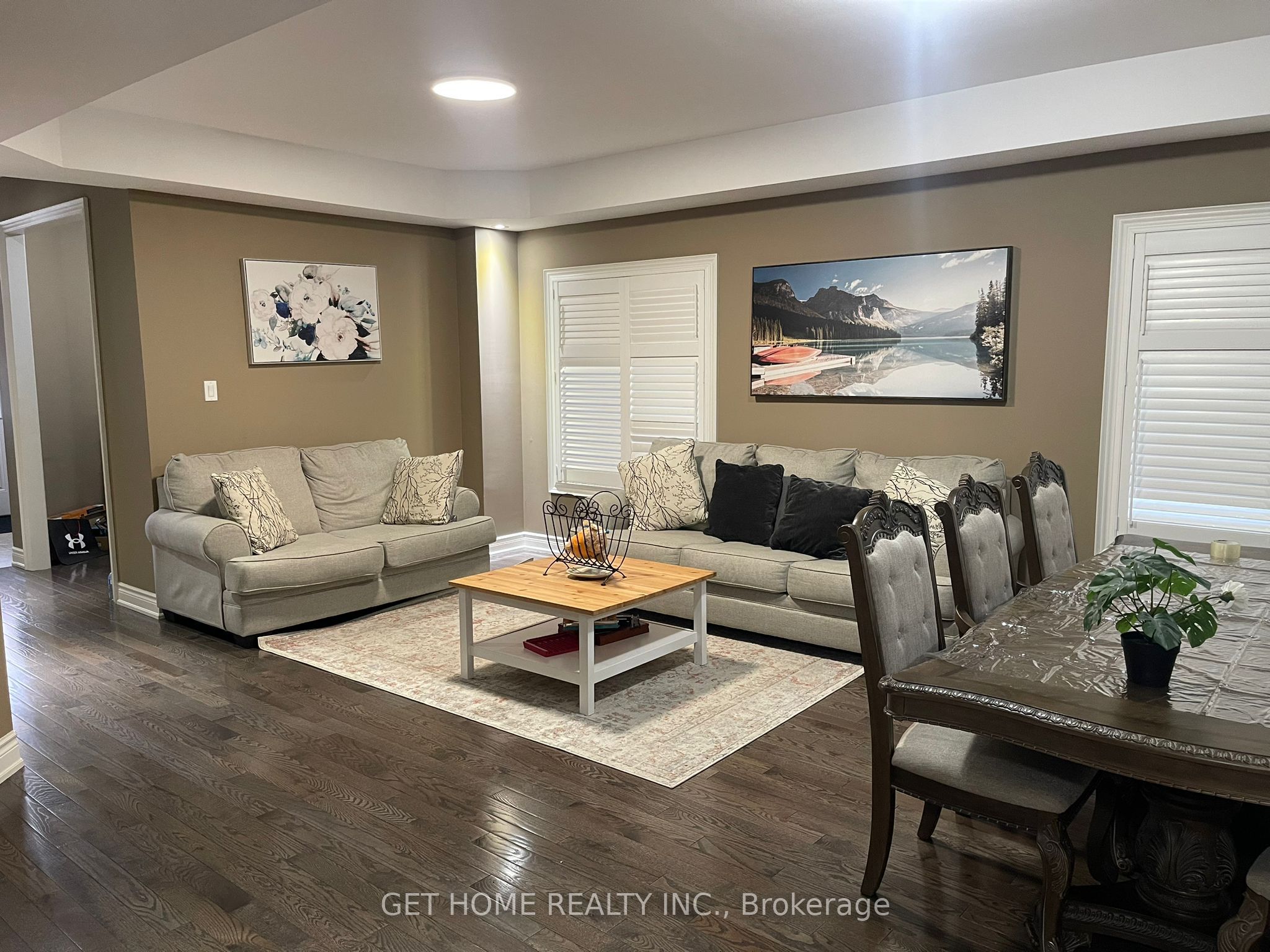 1692 Douglas Langtree Drive, Oshawa, ON L1K 0X3 photo 2
