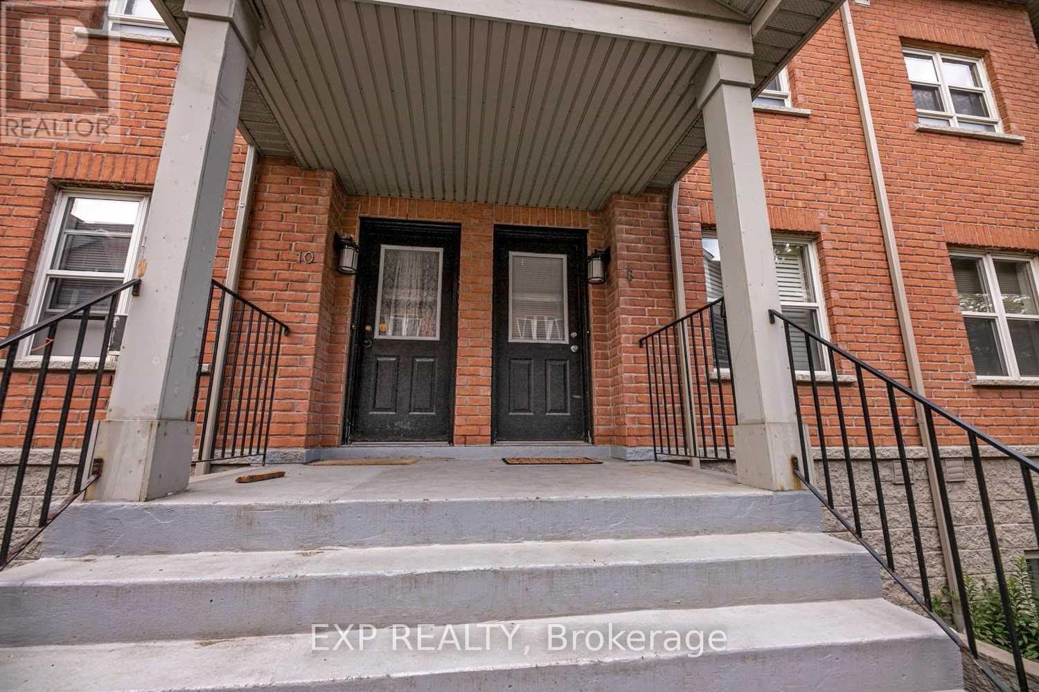 901 Kennedy Road 8, Toronto, ON M1K 2E9 photo 2