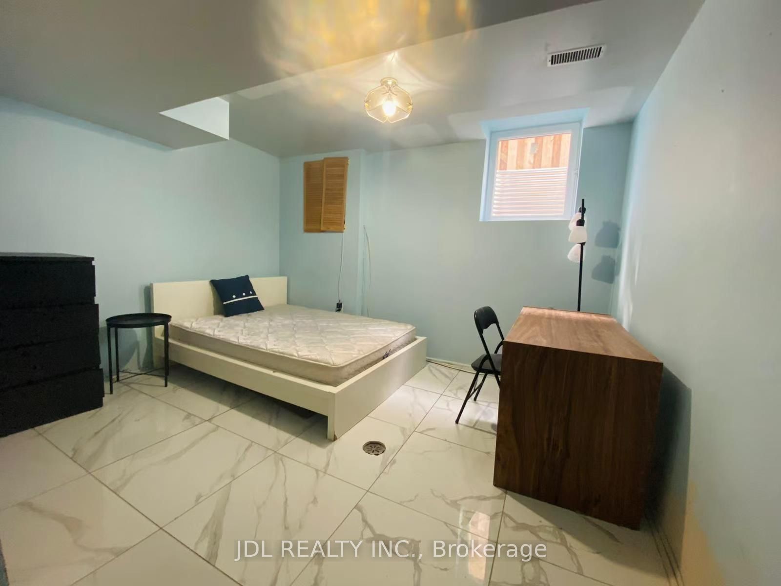 3528 Ellesmere Road, Toronto, ON M1C 3Z2 photo 2