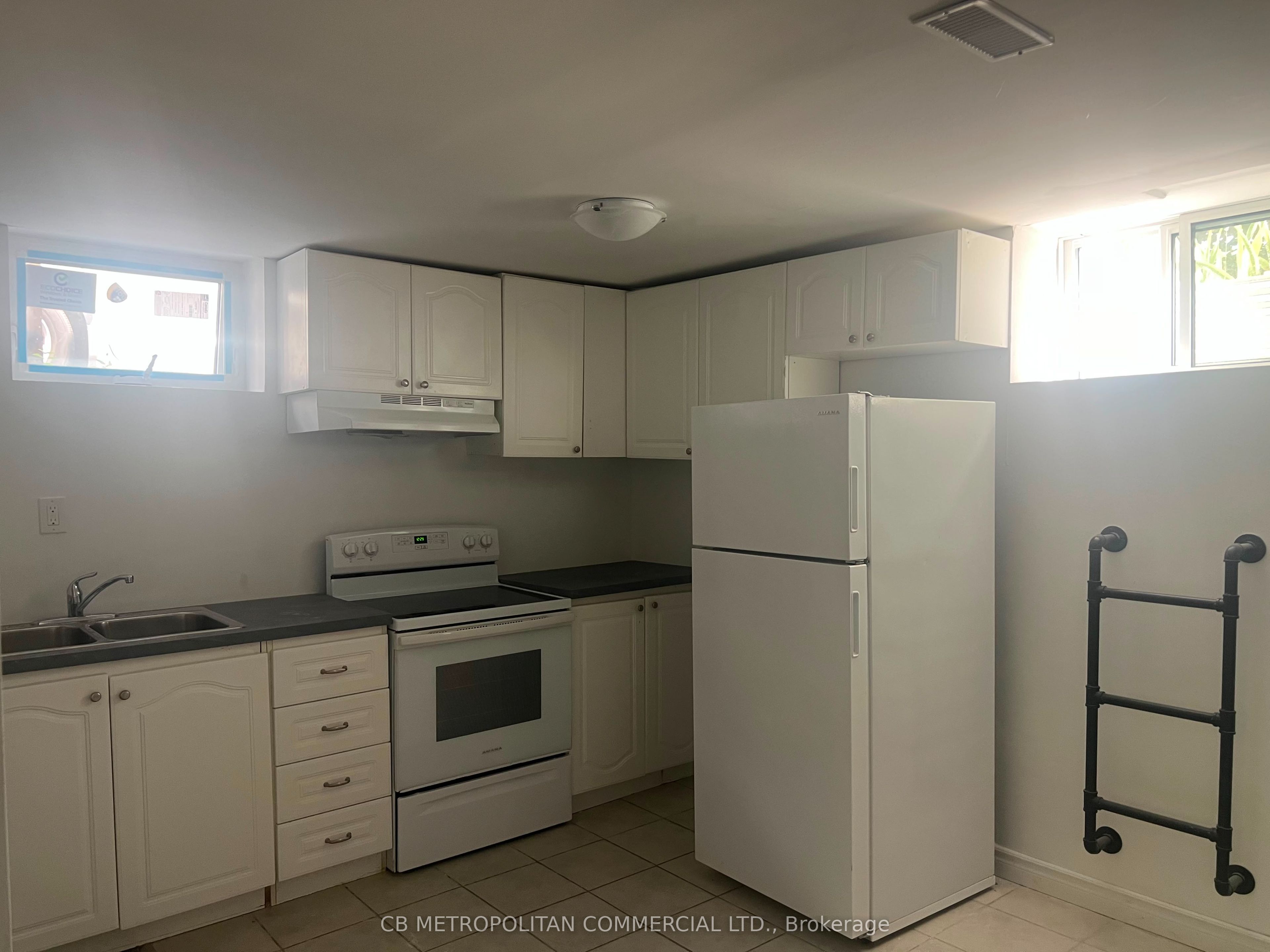 110 Marcella Street, Toronto, ON M1G 1L4 photo 3
