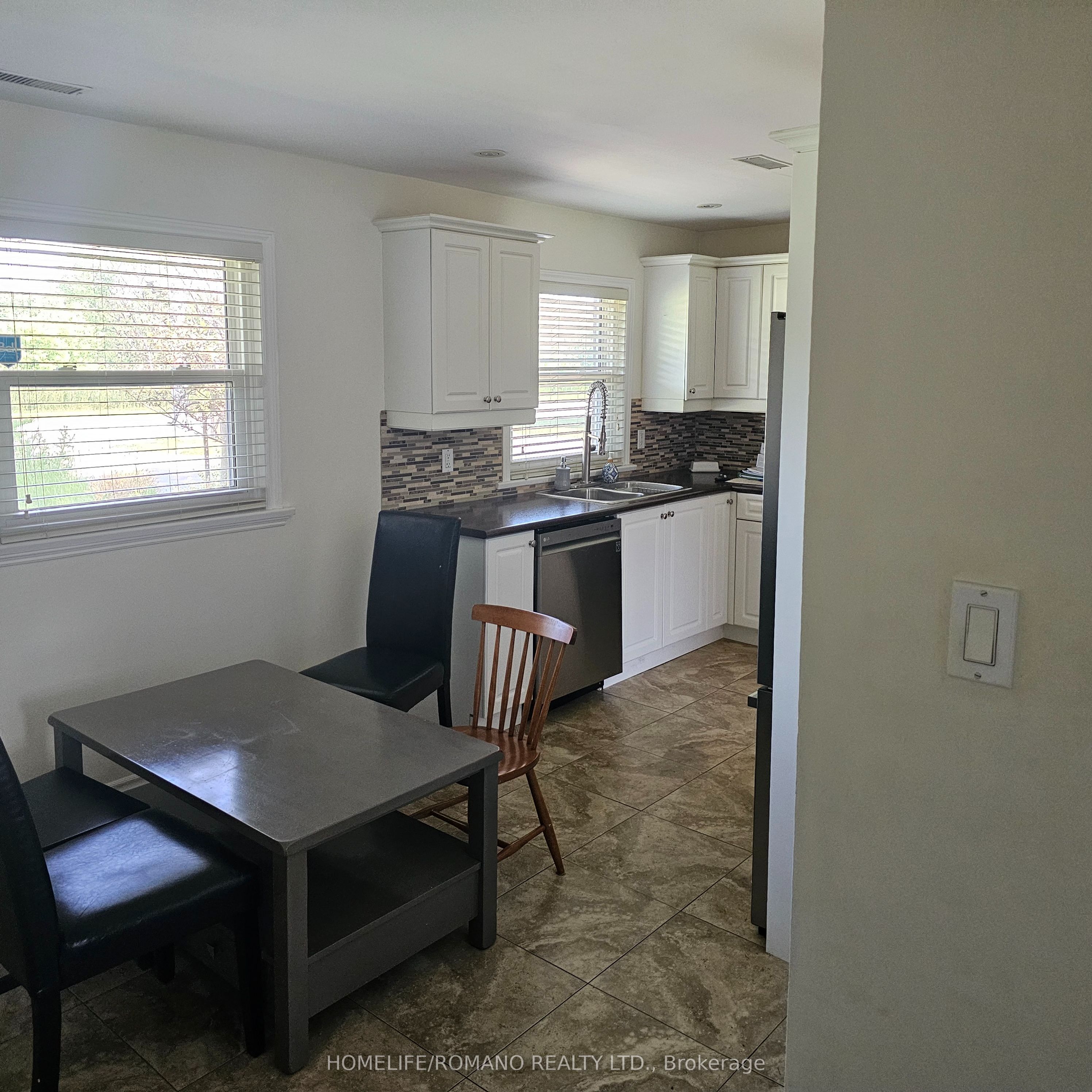 1709 Highway 2 Road, Clarington, ON L1E 2R5 photo 5