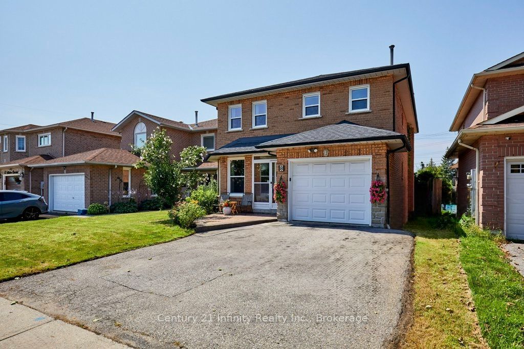 8 Murkar Crescent, Whitby, ON L1N 8Y4 photo 2