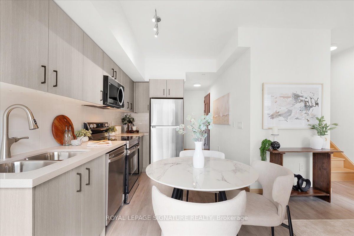 3427 Sheppard Avenue E 306, Toronto, ON M1T 3K5 photo 5