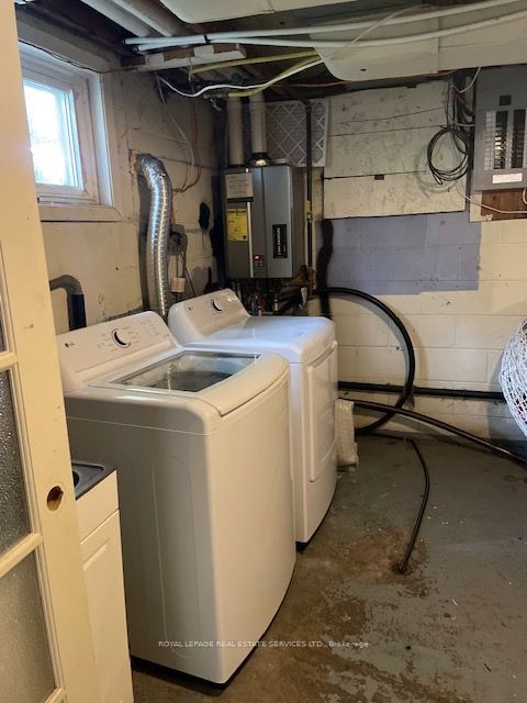 18 Argate Place Basement, Toronto, ON M1K 2J9 photo 3