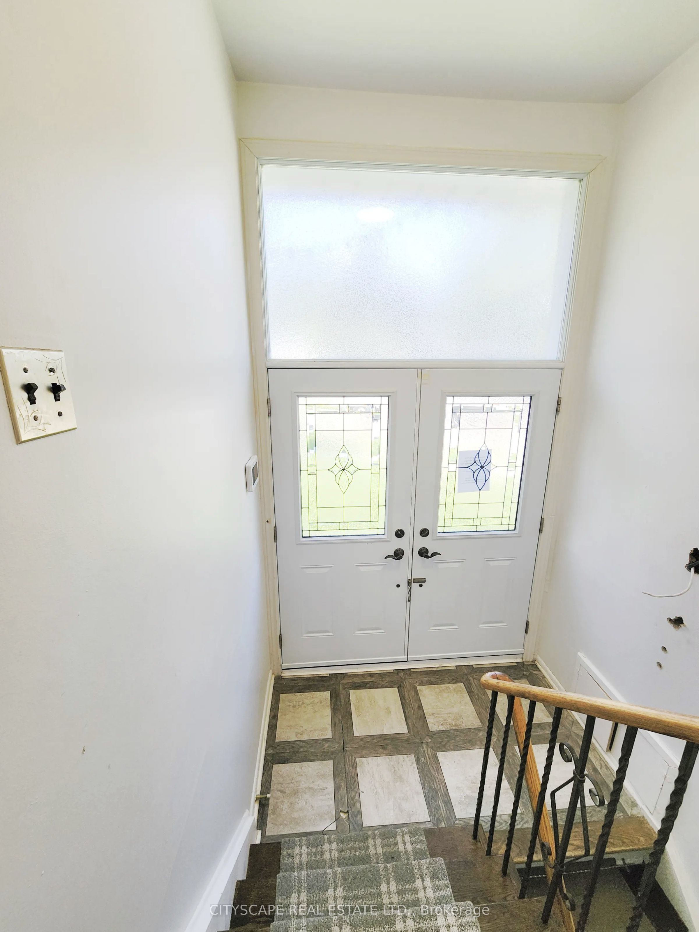 23 MANORWOOD Road, Toronto, ON M1P 4G8 photo 5