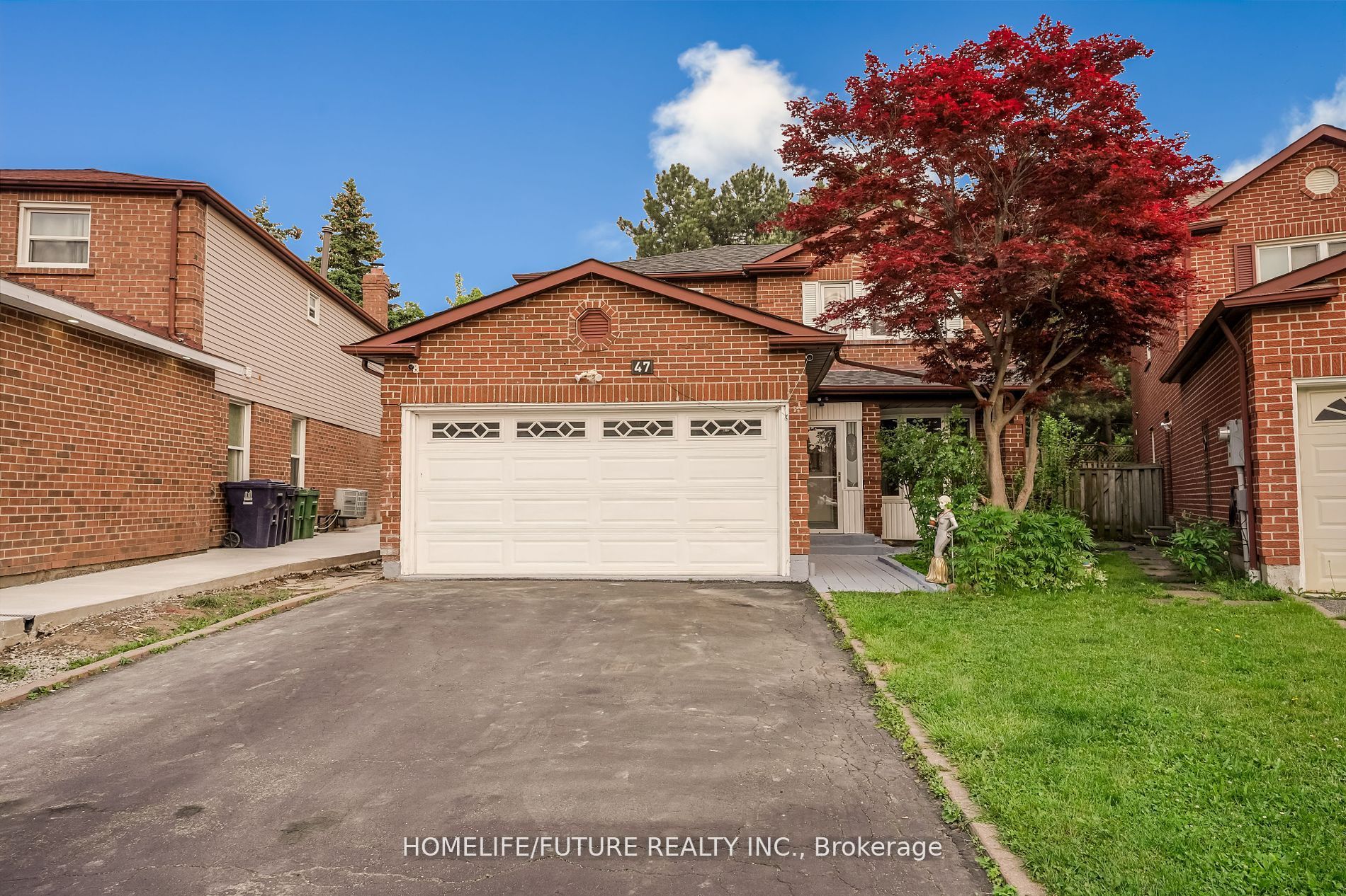 47 Carisbrooke Square Main & 2nd Flr, Toronto, ON M1B 4M5 photo 2