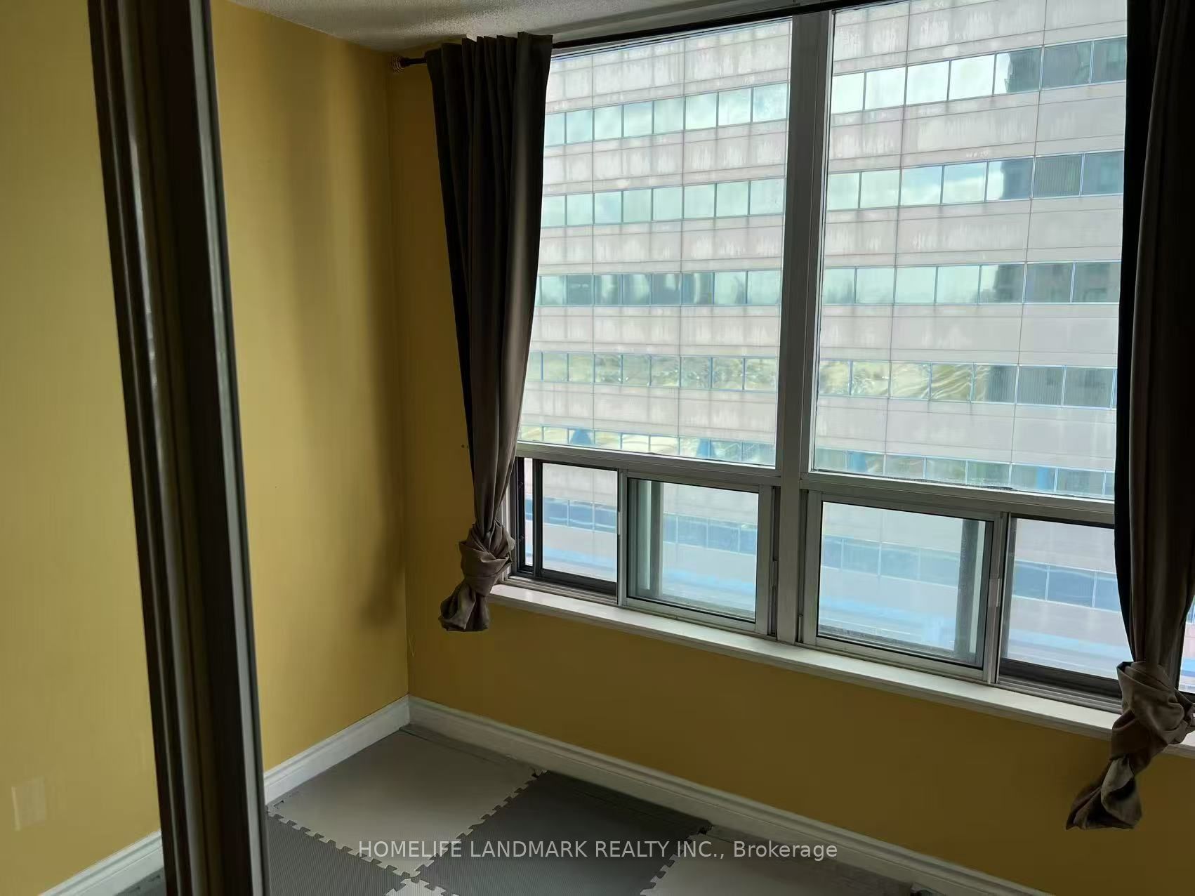 60 Brian Harrison Way 908, Toronto, ON M1P 5J5 photo 4