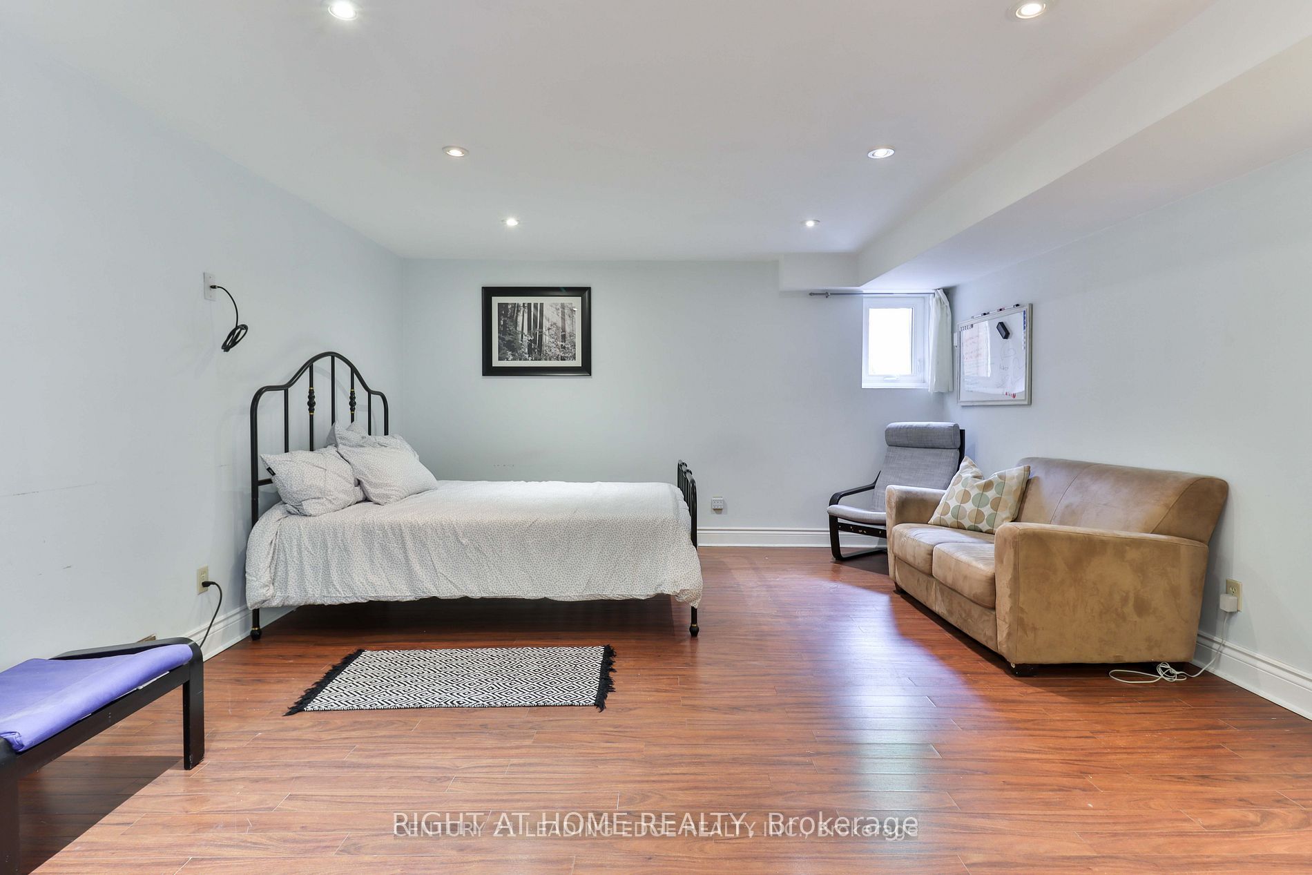 143 Gamble Avenue (Bsmt), Toronto, ON M4J 2P2 photo 4