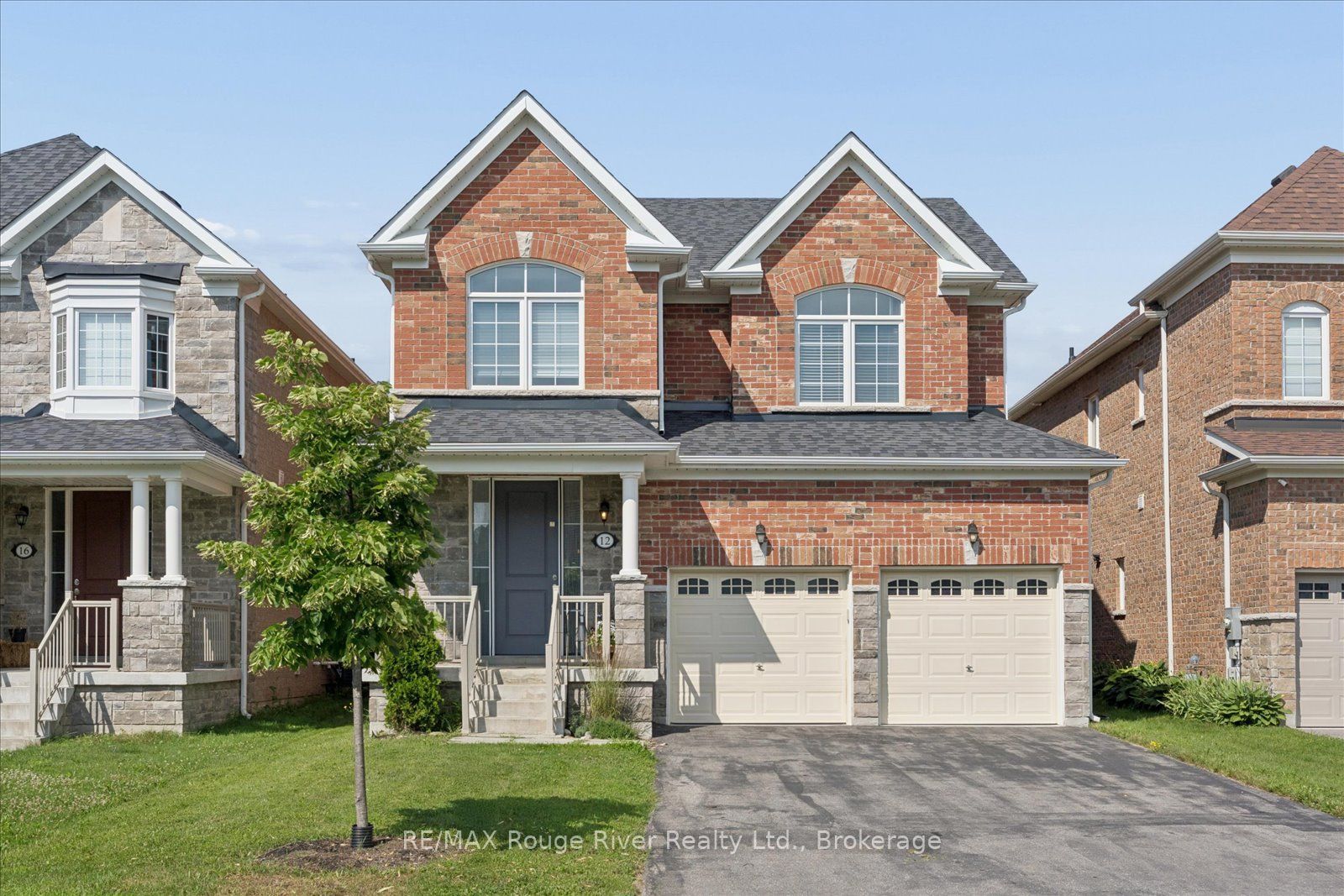 12 Bill Hutchinson Crescent, Clarington, ON L1C 7E1