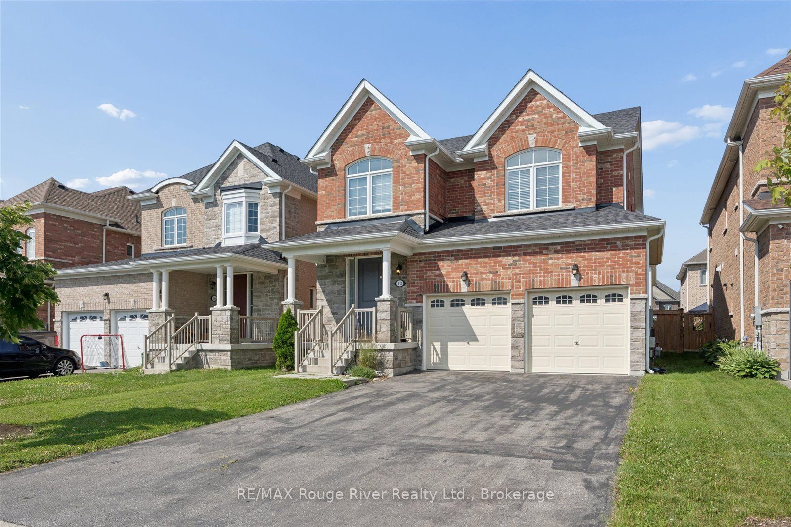 12 Bill Hutchinson Crescent, Clarington, ON L1C 7E1 photo 4